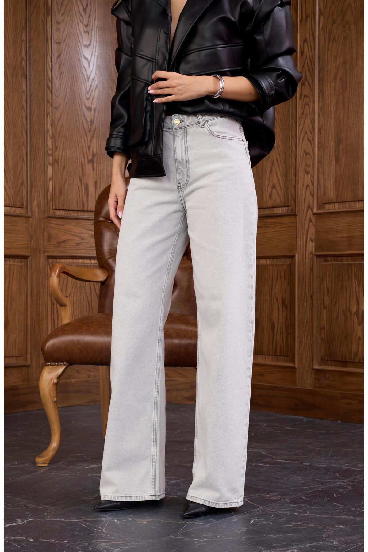 Siyah Çizgili Gri Straight Jean