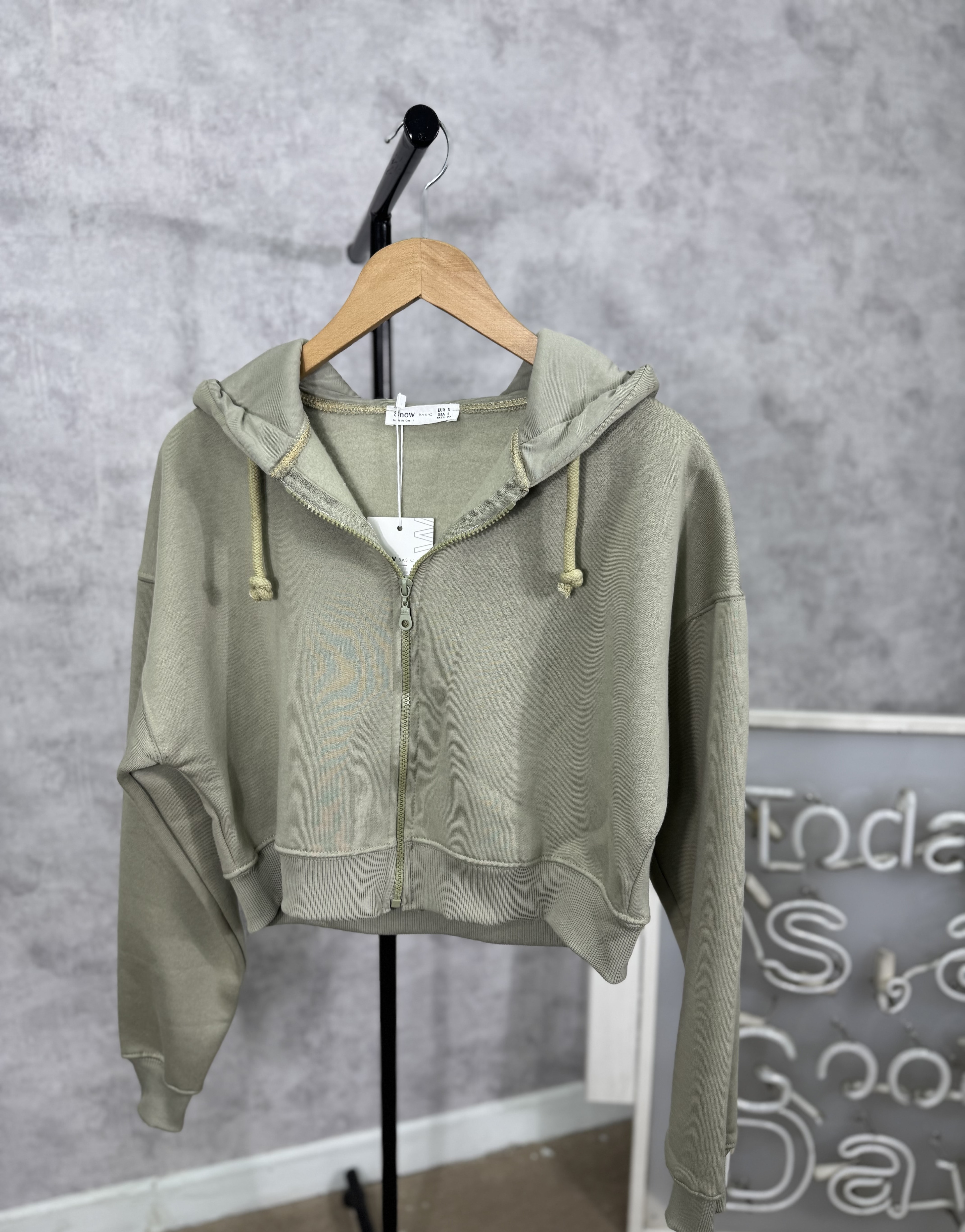 Kanguru Cep Fermuarlı Crop Sweatshirt - haki