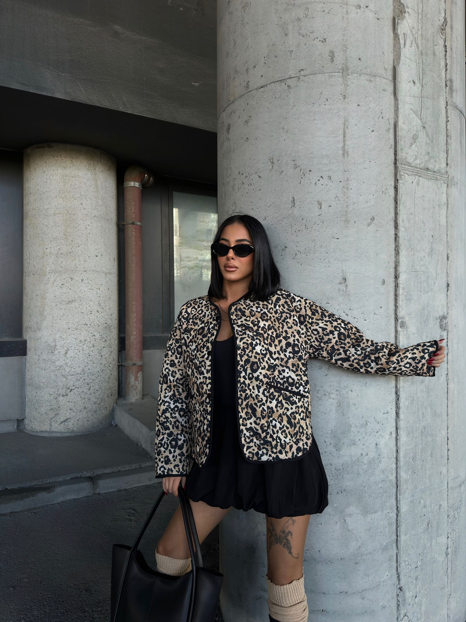 Leopar Desenli Kapitone Ceket