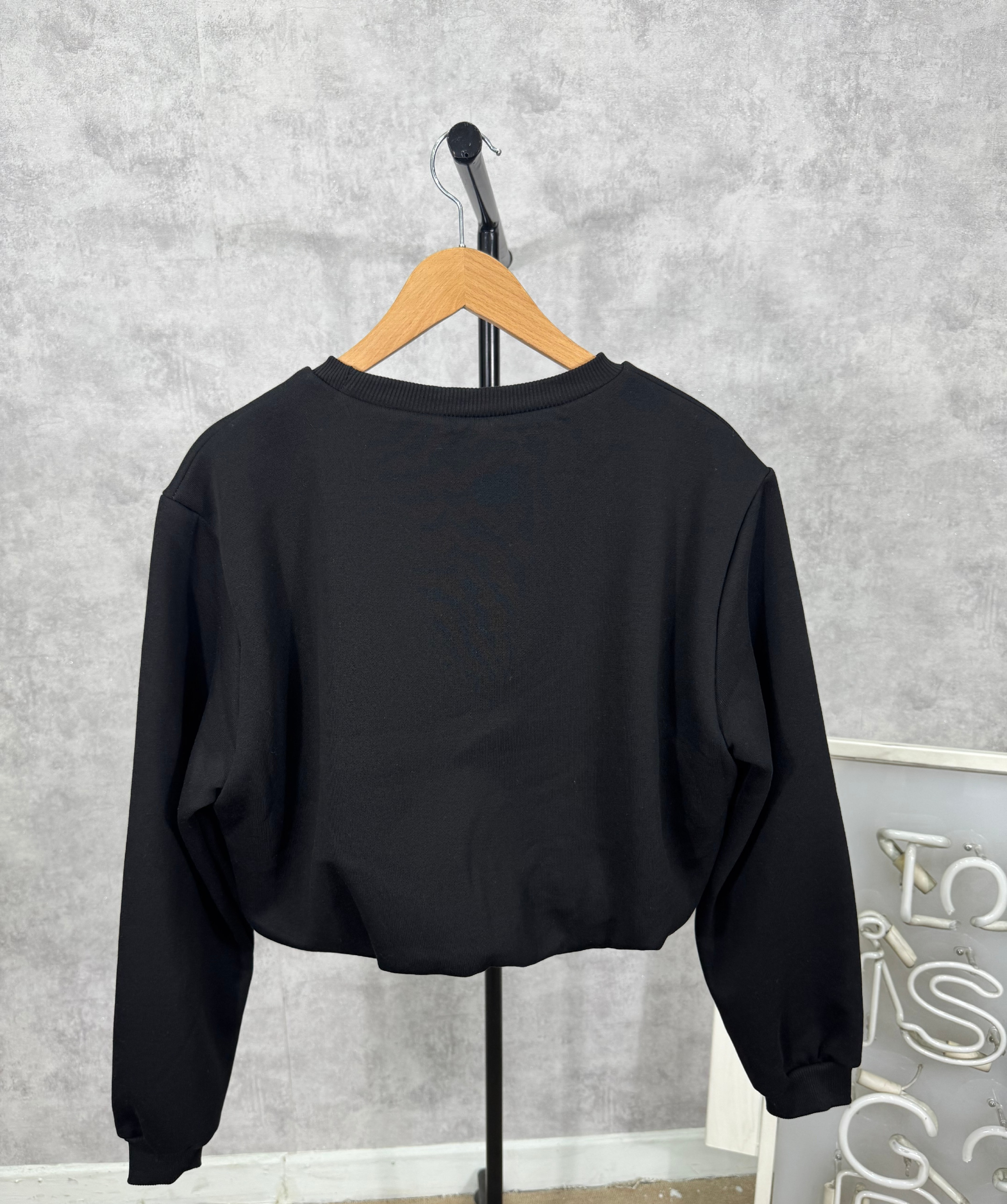 Studio Nakışlı Crop Sweatshirt