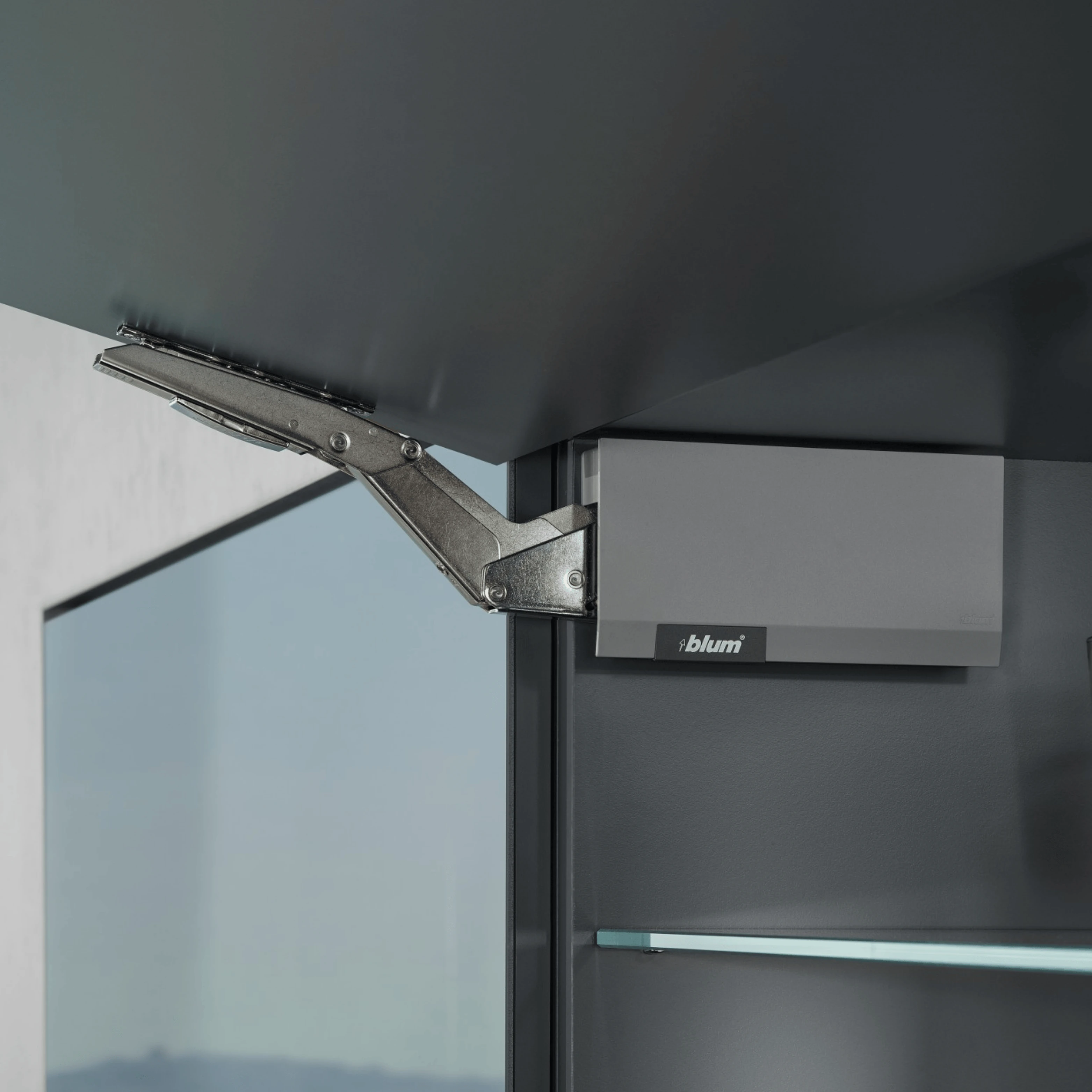 Blum Aventos HK-TOP Makas Kalkar Kapak Sistemi Gri