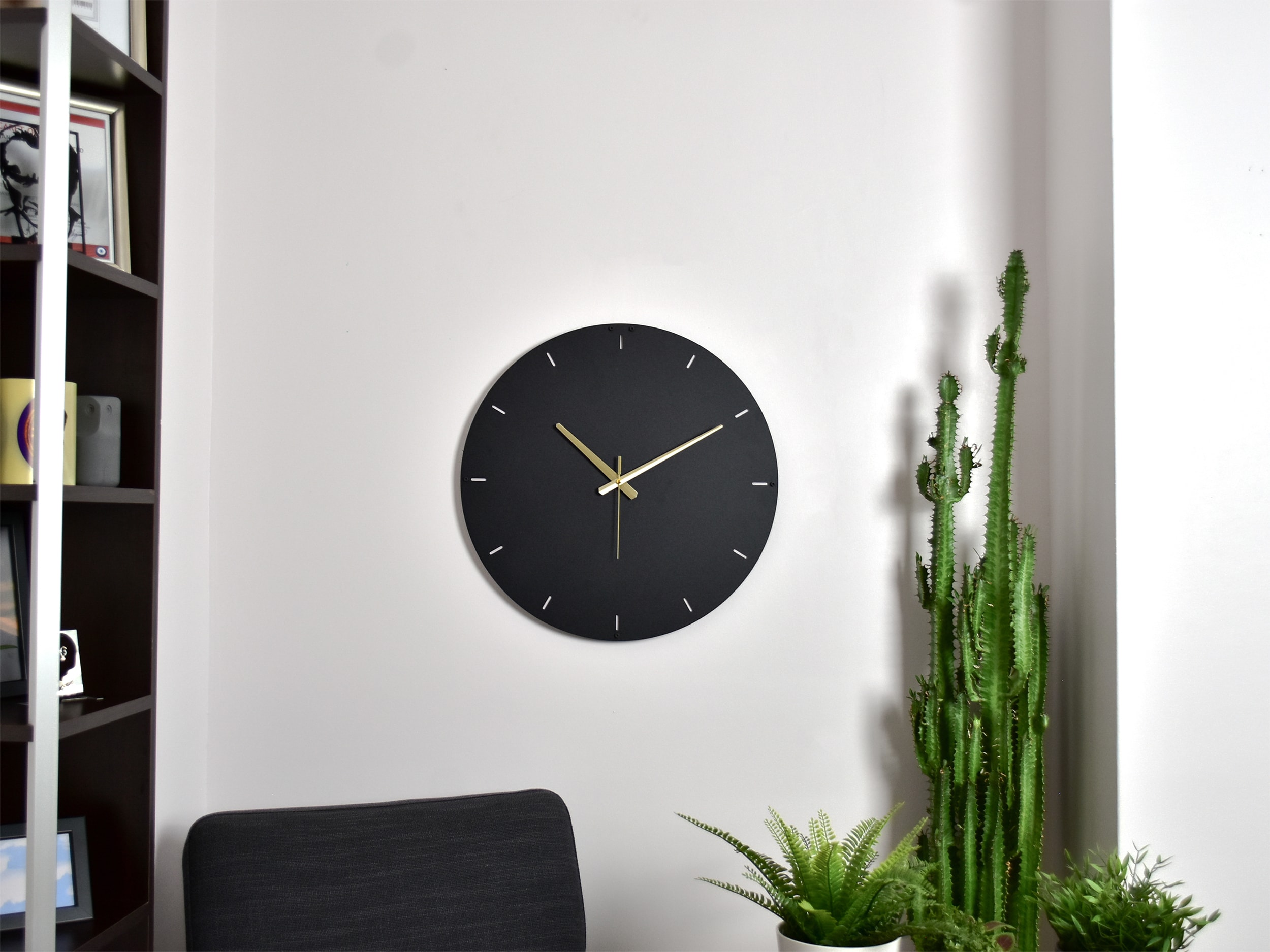 Sirius Metal Wall Clock Black