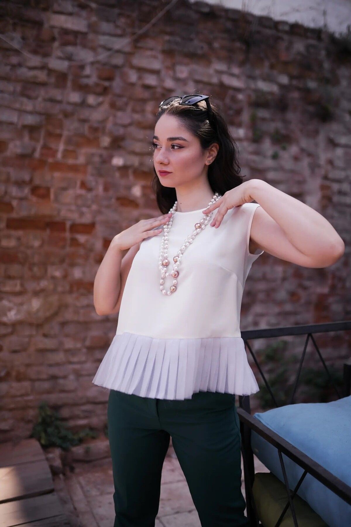 İnci Düğme Detaylı Peplum Bluz