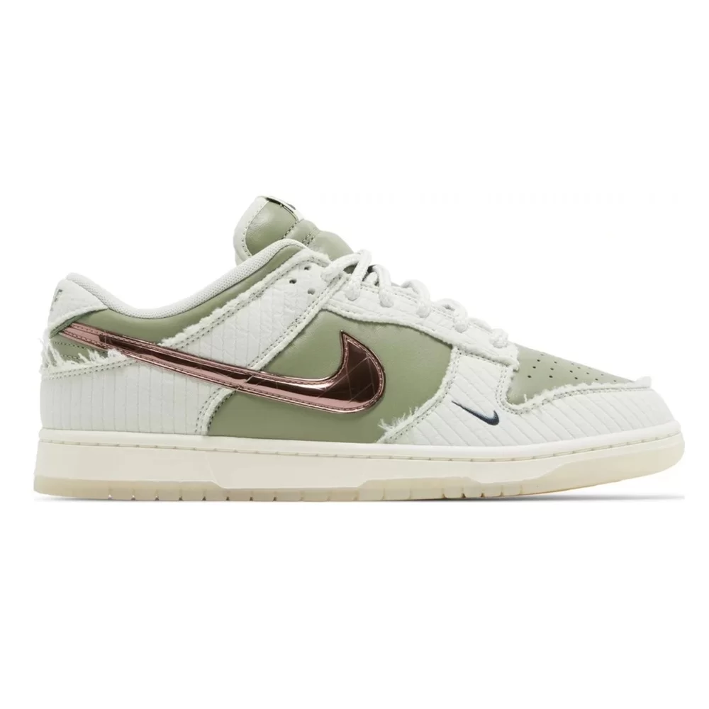 Dunk Low Retro PRM Kyler Murray Be 1 of One Sneakers