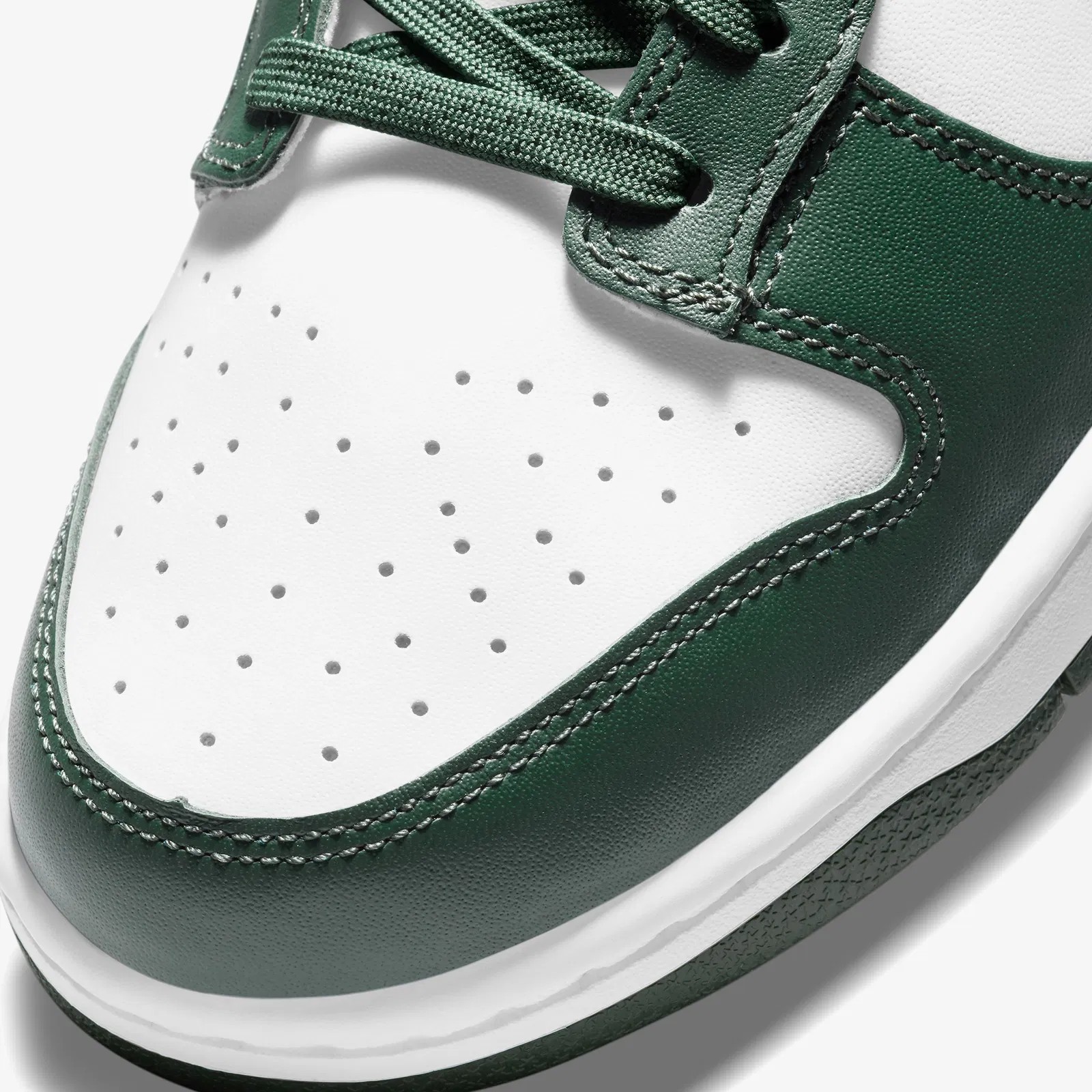 Dunk low retro michigan state