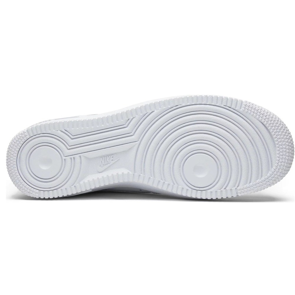 Air Force 1 Low ’07 White Sneakers