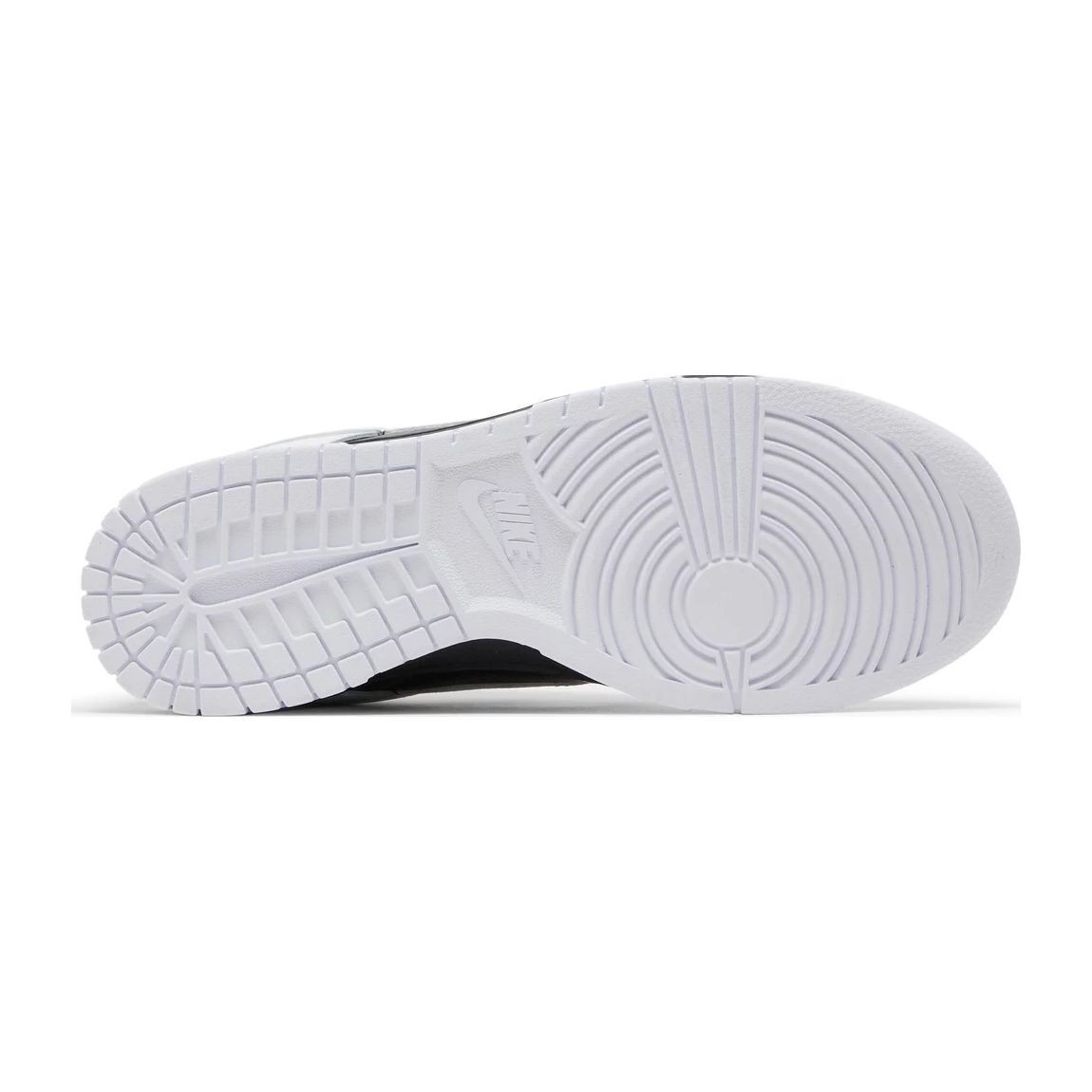 Dunk Low Reverse Panda Sneakers