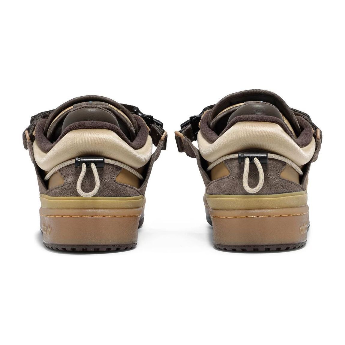 Bad Bunny x Forum Buckle Low The First Cafe