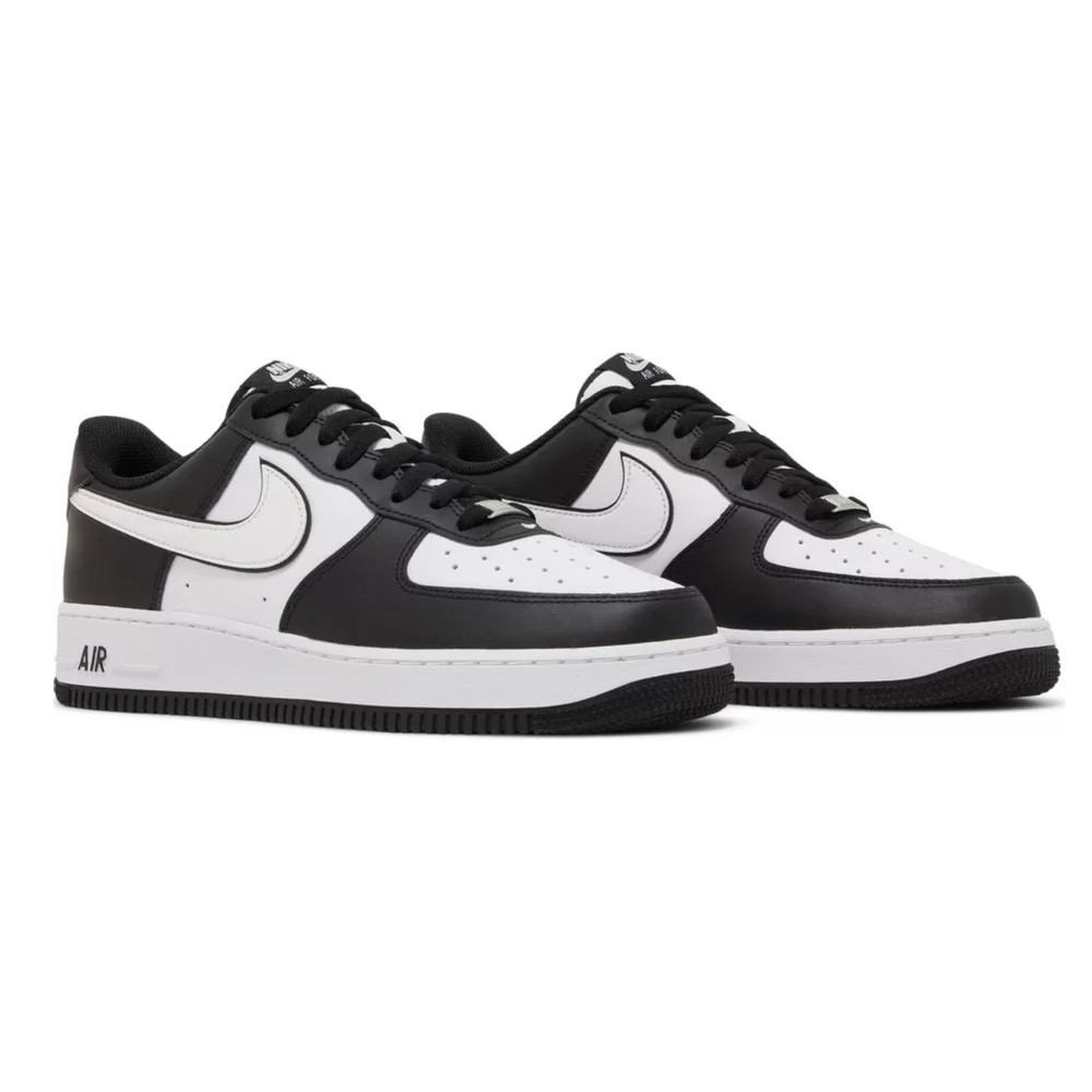 Air Force 1 Low ’07 White Swoosh Panda Sneakers