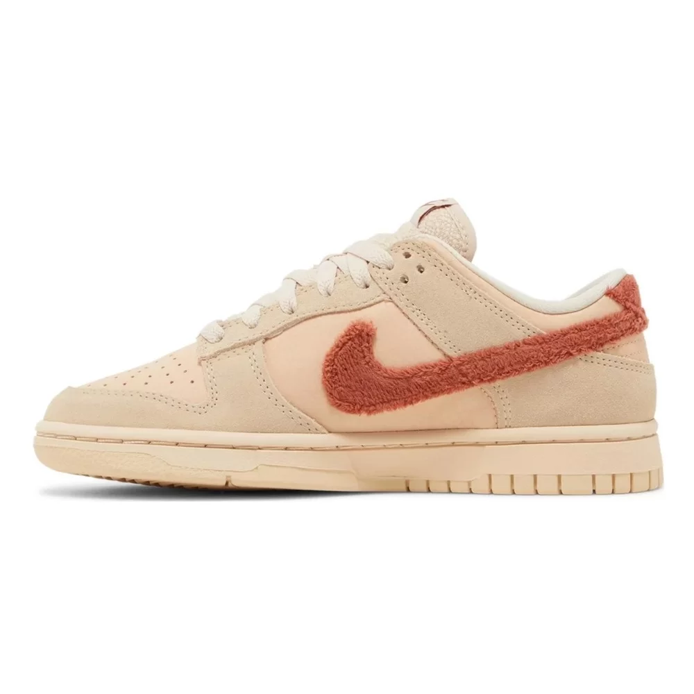 Dunk Low Terry Swoosh Sneakers