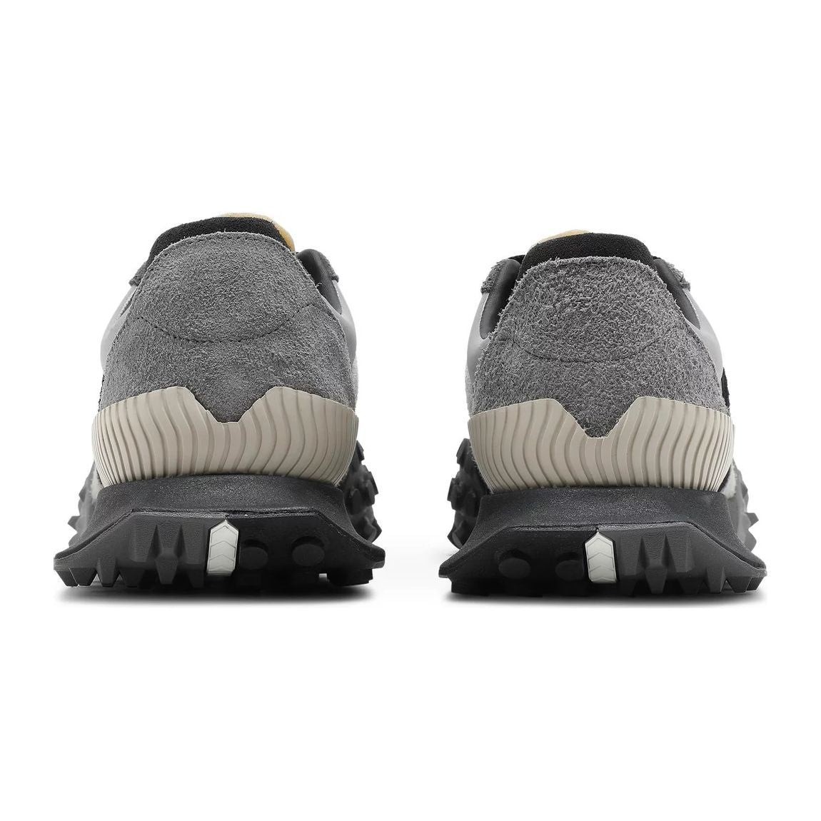 XC-72 Castlerock Sneakers