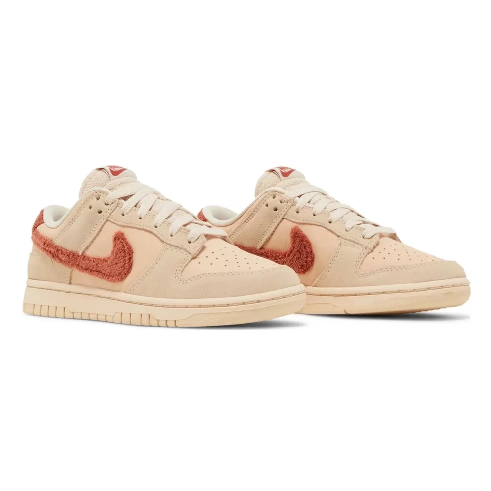 Dunk Low Terry Swoosh Sneakers