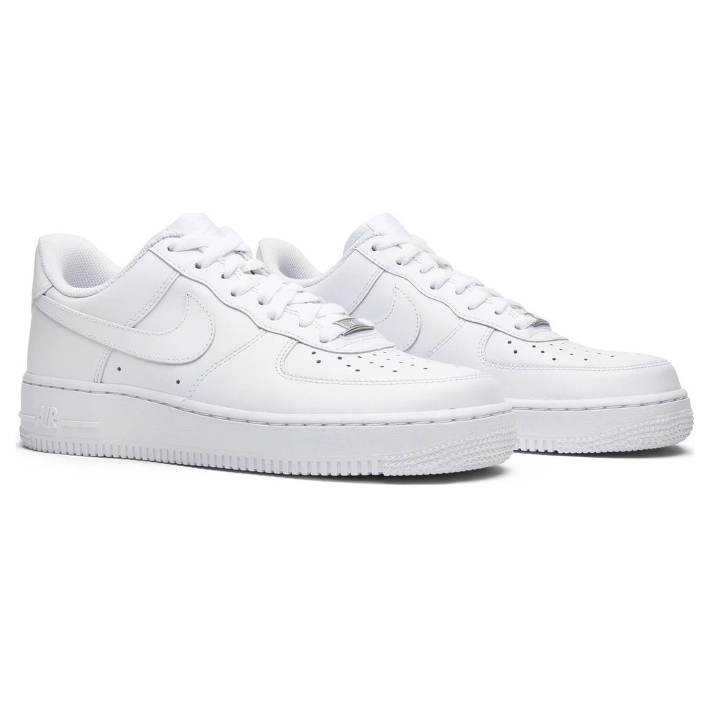 Air Force 1 Low ’07 White Sneakers