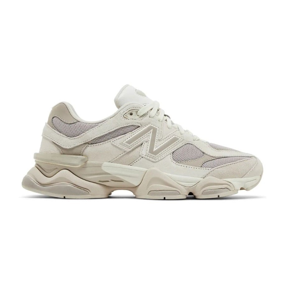  9060 Grey Moonbeam Sneakers