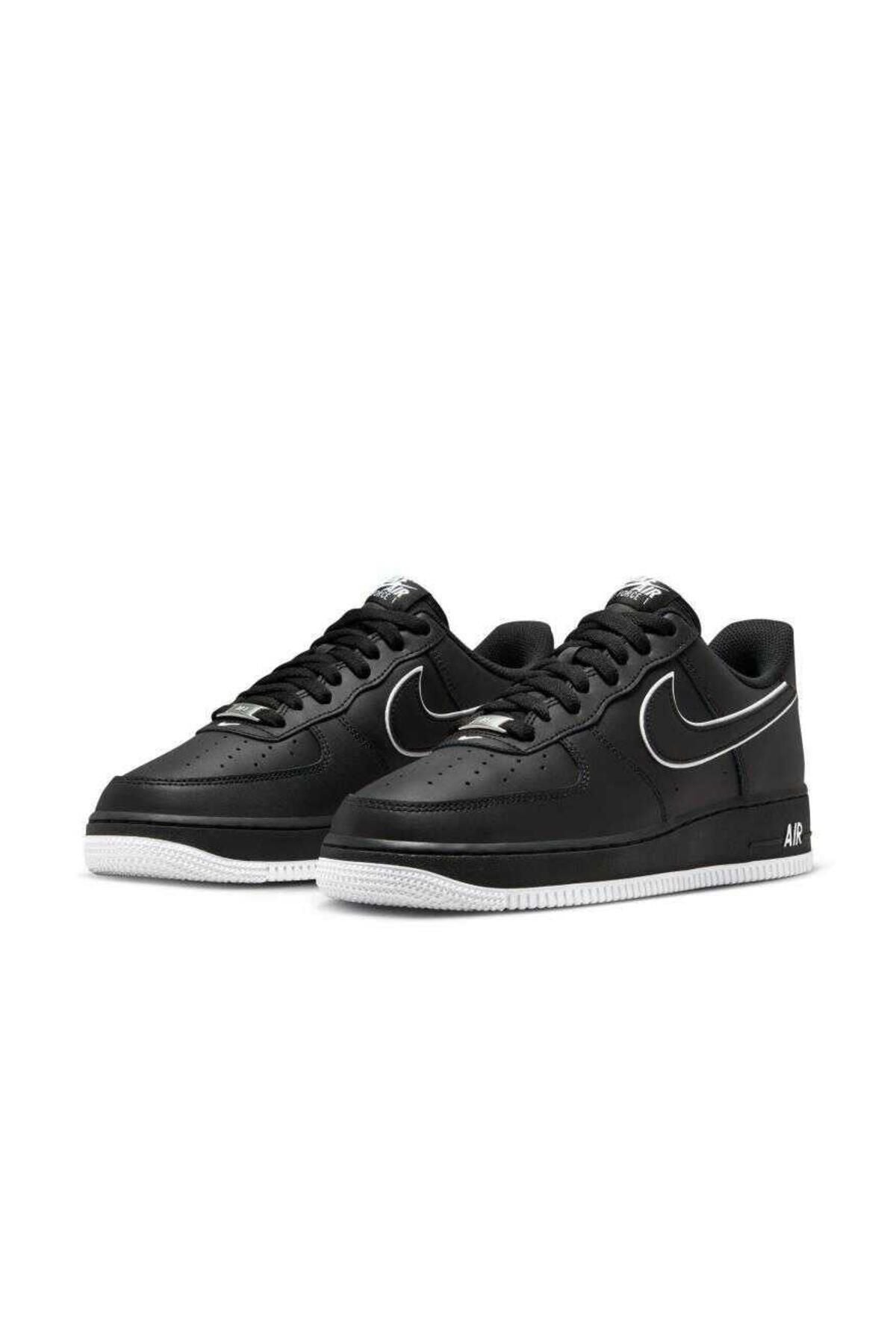 Air Force Black Court Sneakers