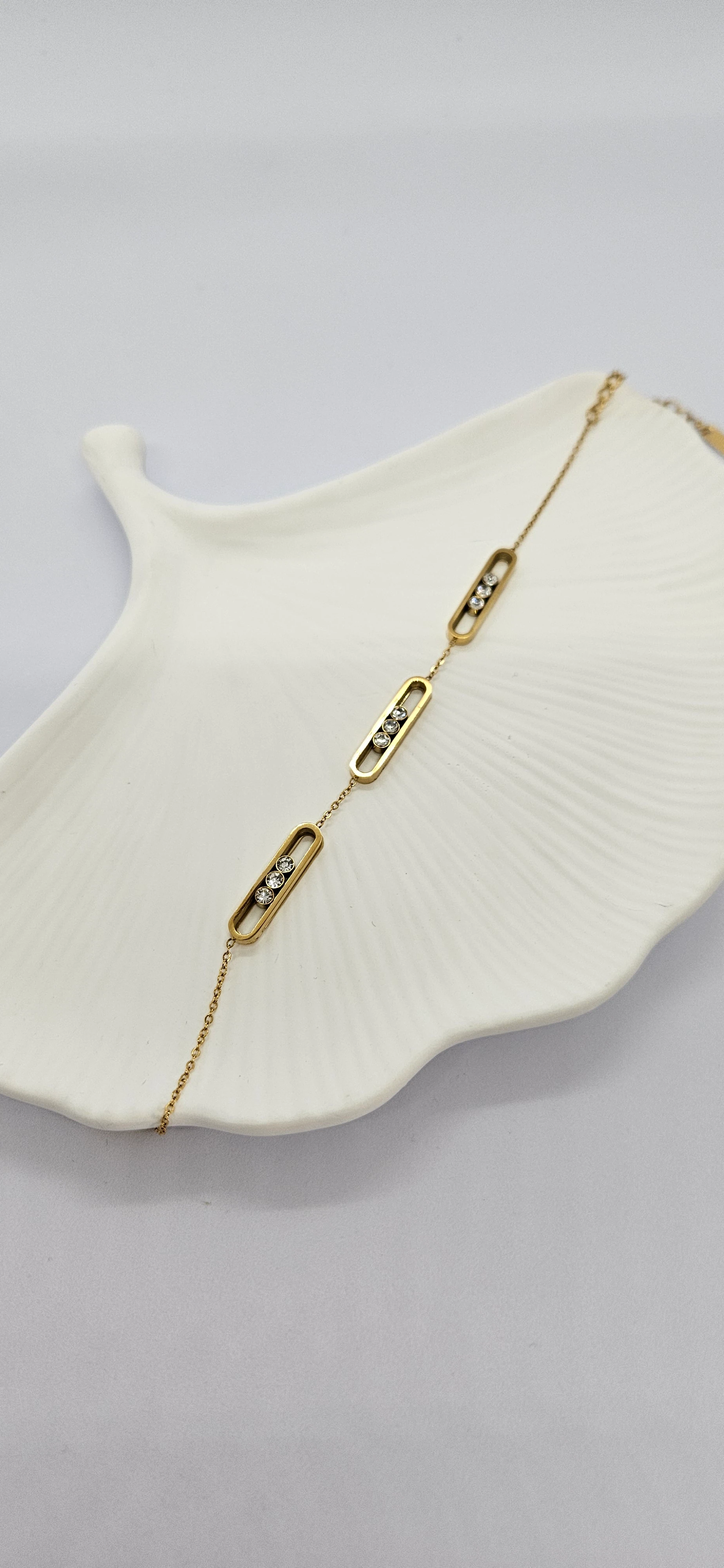 TAŞLI ELİPS BİLEKLİK