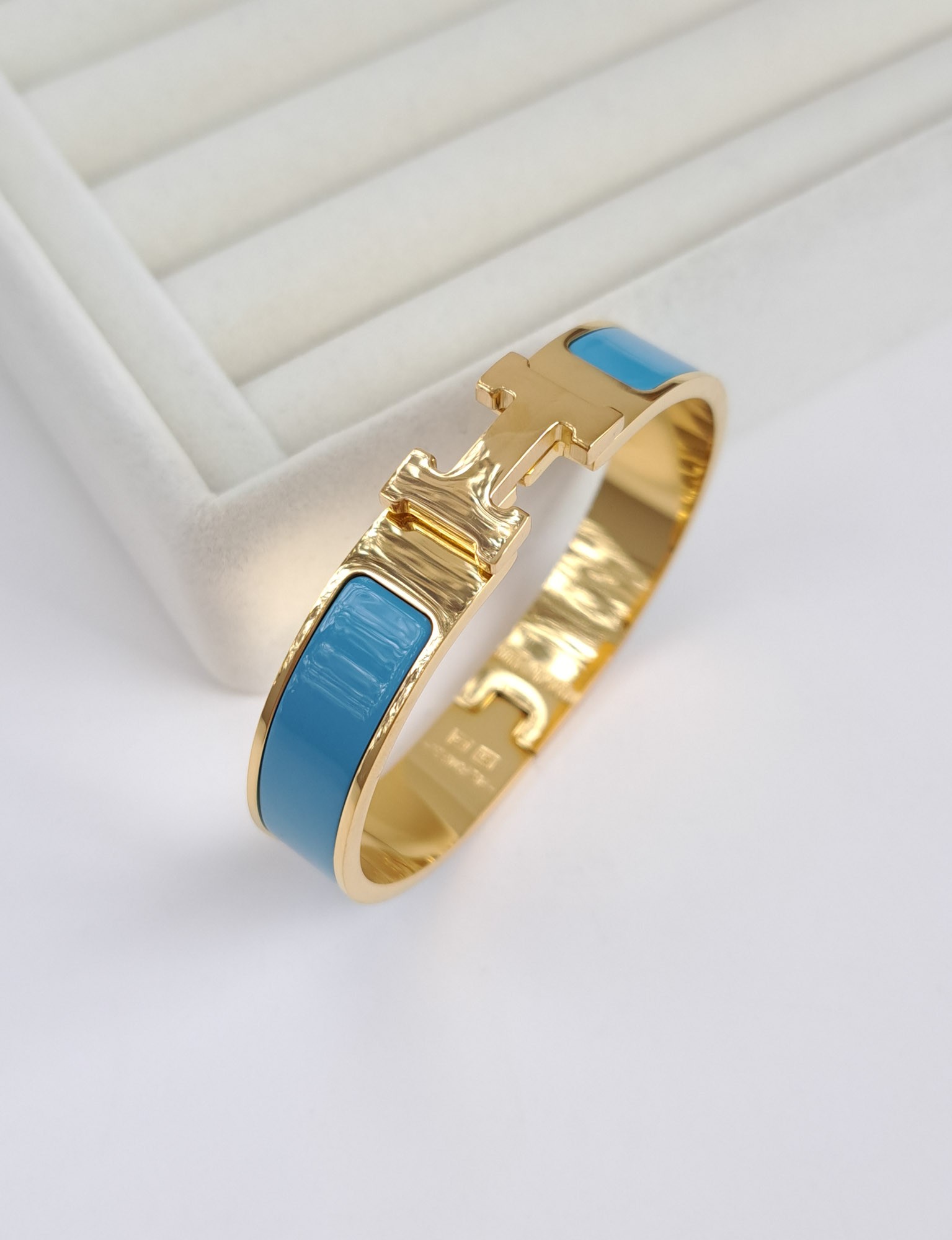 Blue H-Lock Bracelet - Gold Base