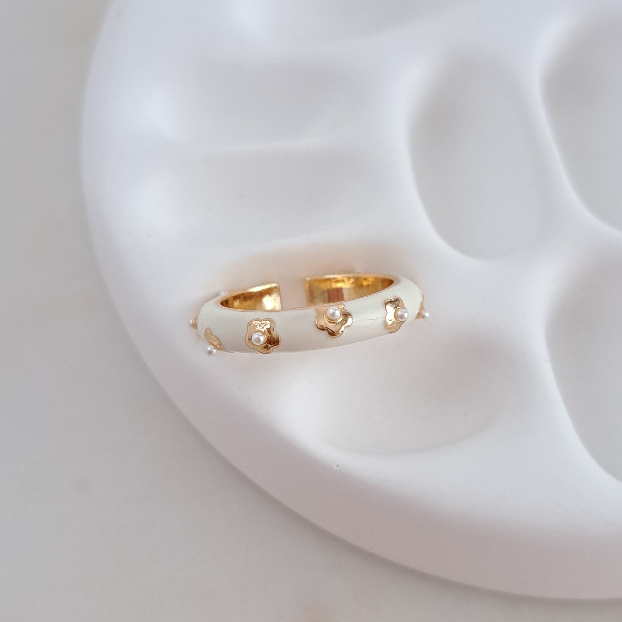 White Pearl Enamel Ring