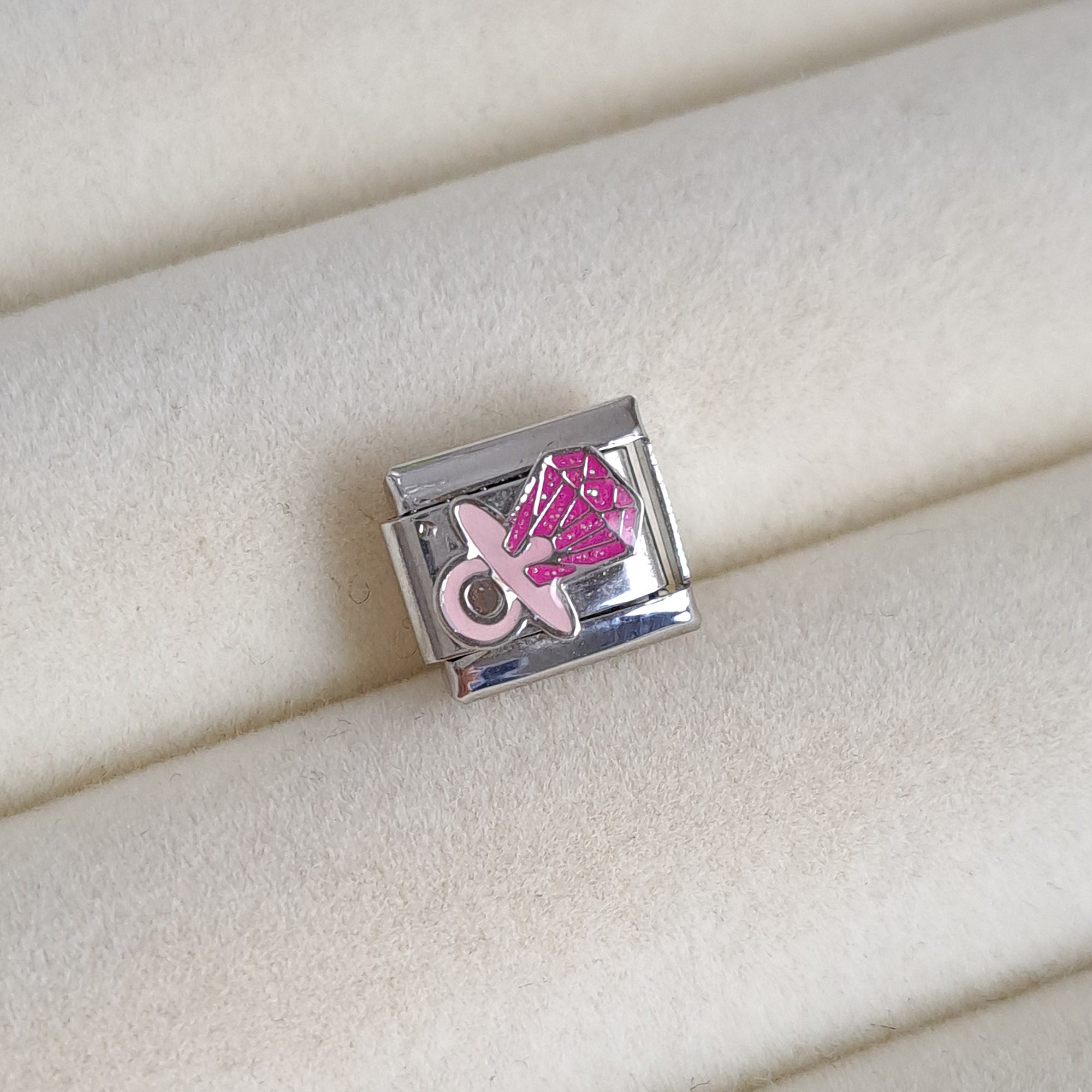 Charm Pink Diamond Spark