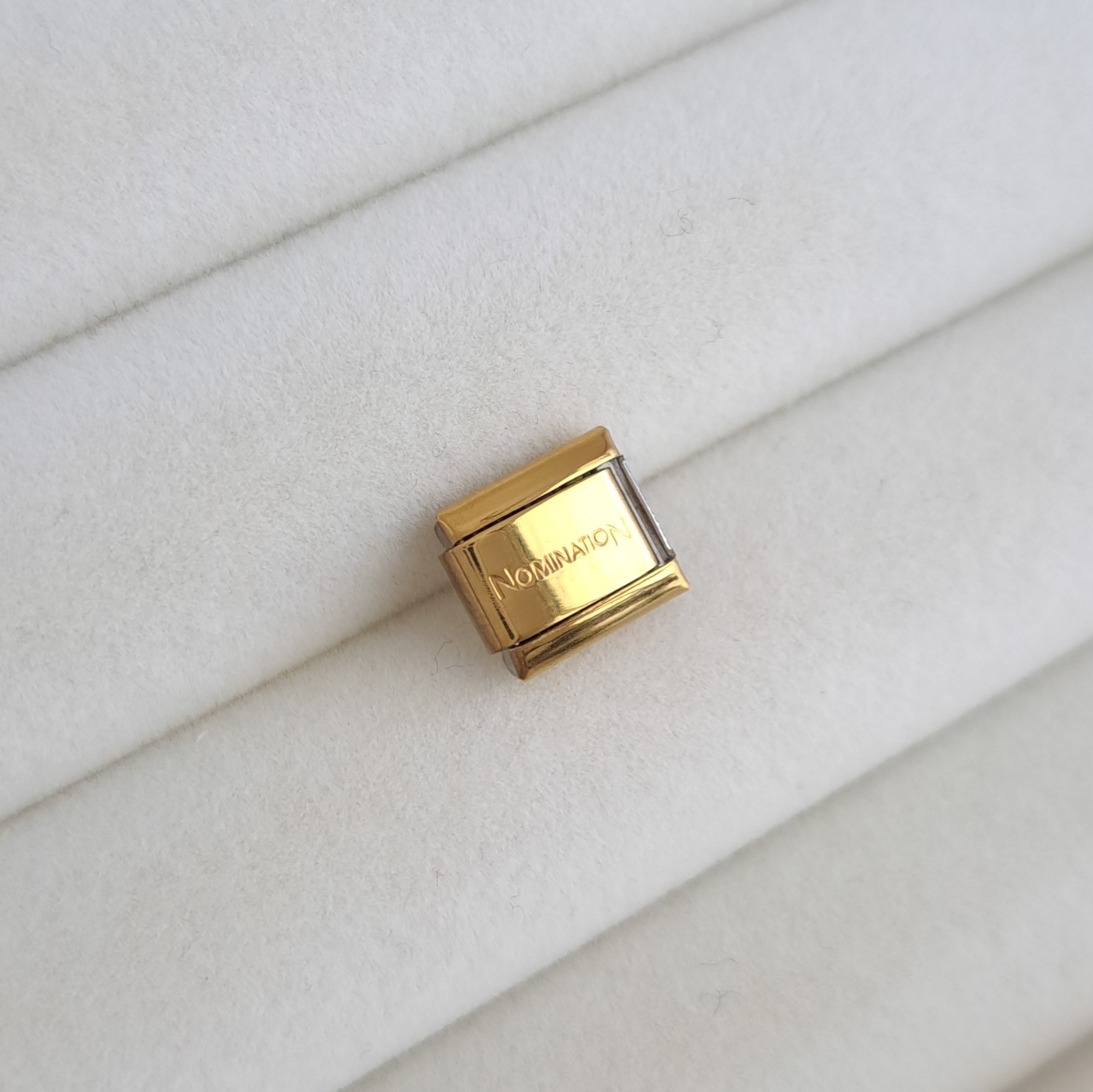 Gold Base Link Charm