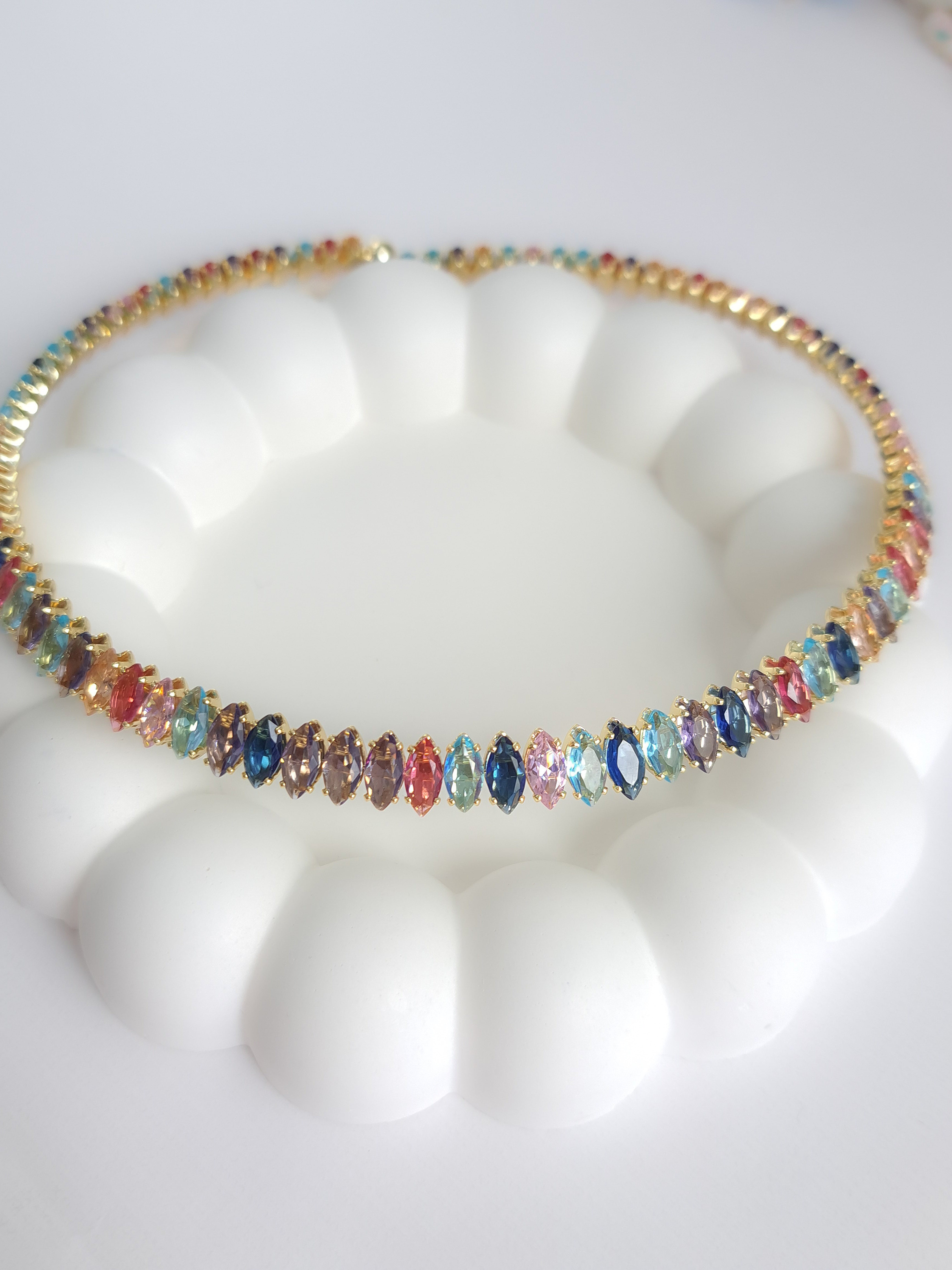 Renkli Taşlı Choker Kolye