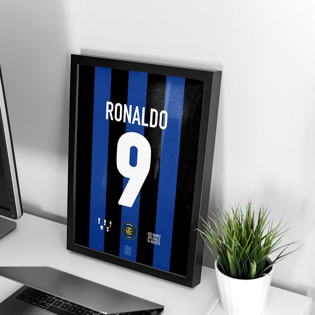 Ronaldo Nazario 9 Poster