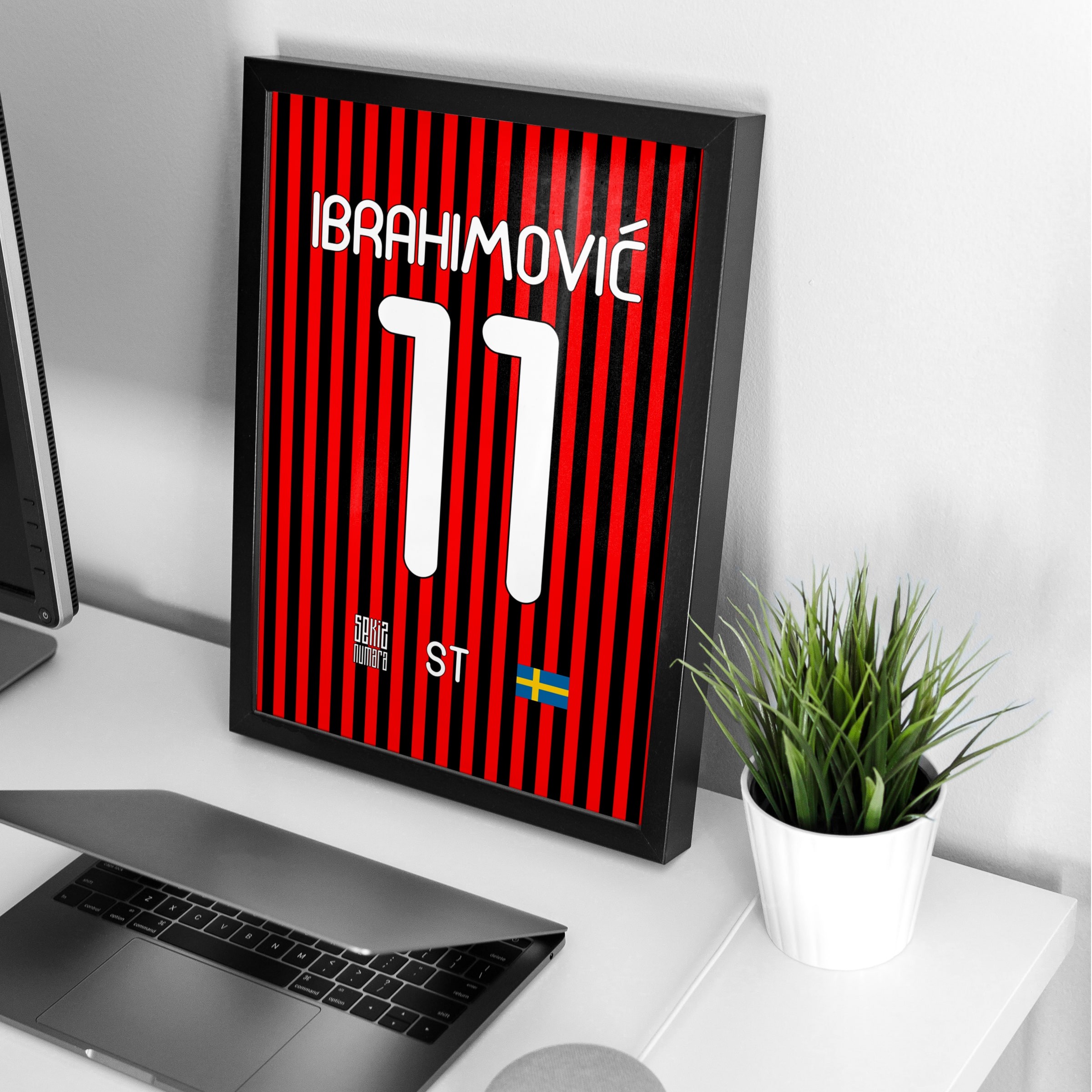 Zlatan Ibrahimović Milano Forma Poster