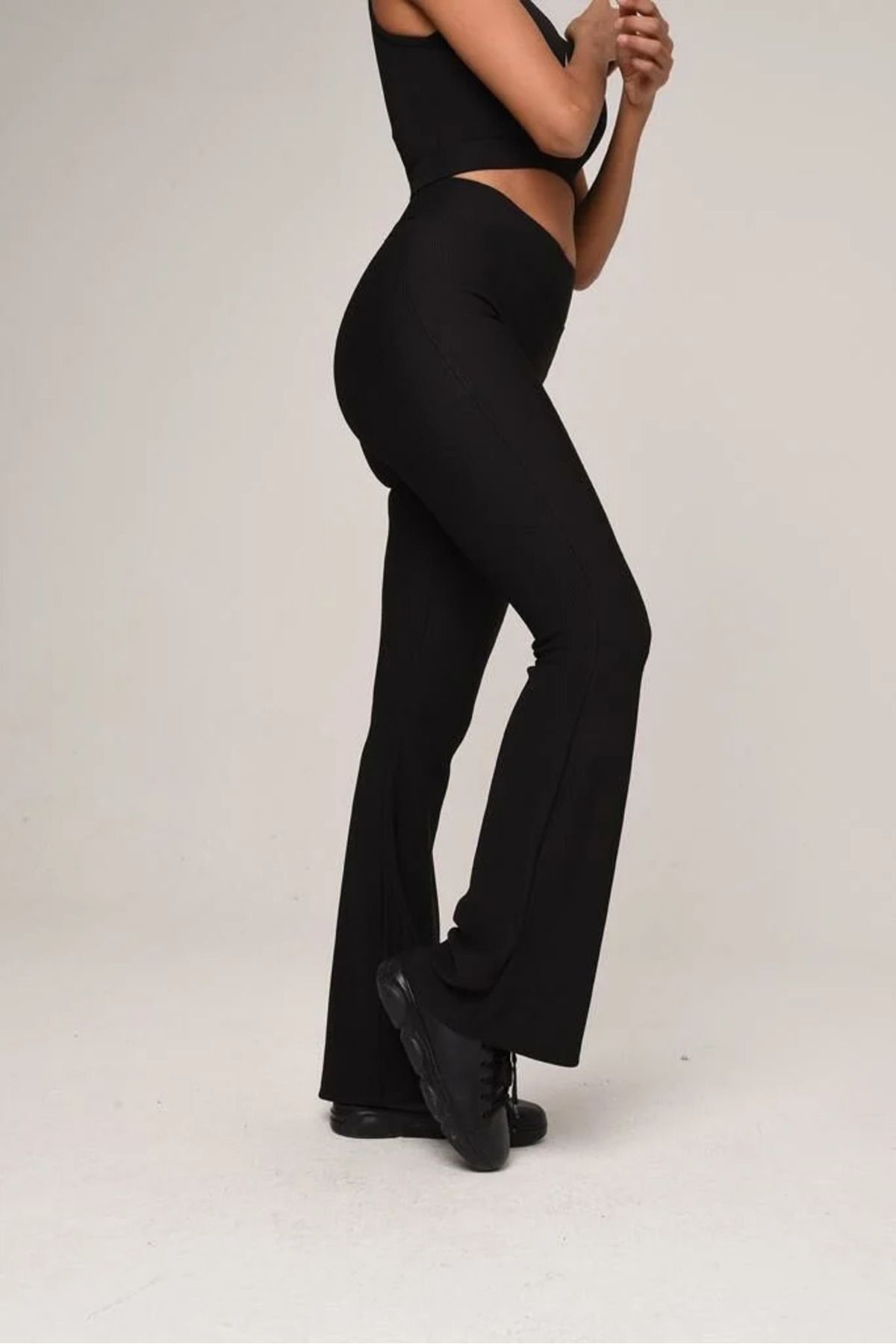 Kadın Siyah İspanyol Paça  Modelli  Fitilli Detay Tayt