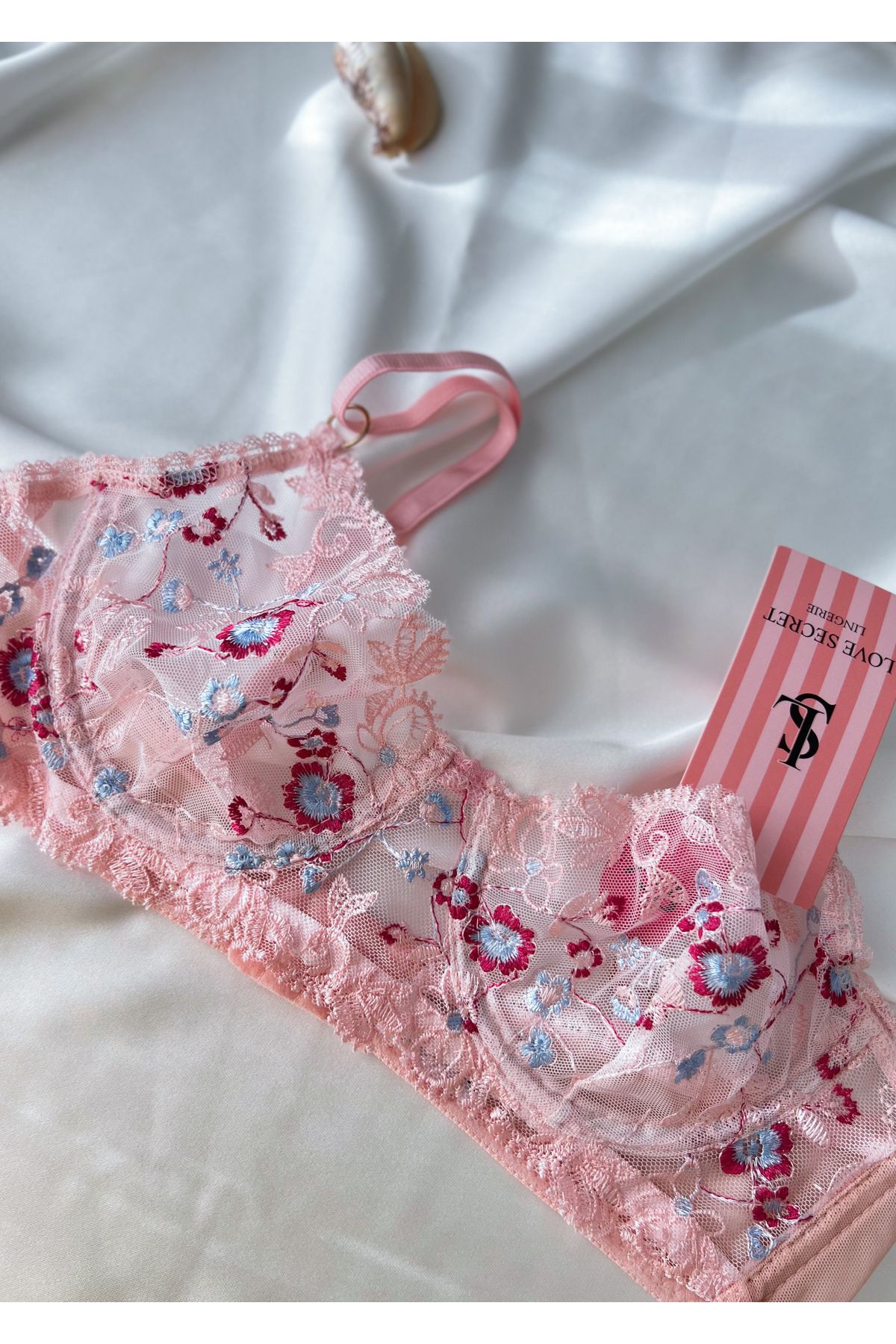Kadın Pembe Brodeli B Cup Balenli Desteksiz 2'li Sütyen Takım