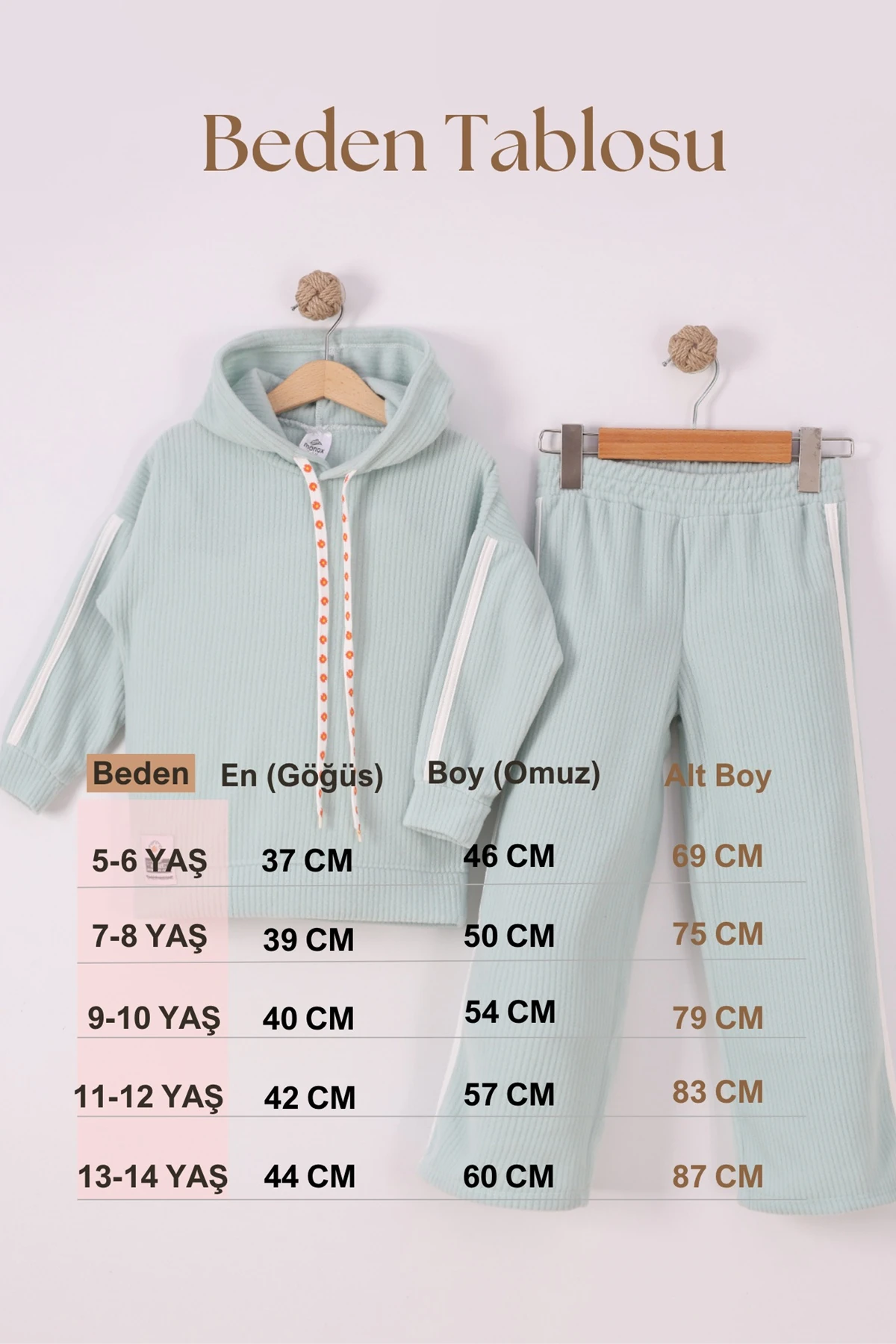 Monox Kız Çocuk Çiçek Baskılı İpli Şeritli Pantolon Fitilli Polar Takım