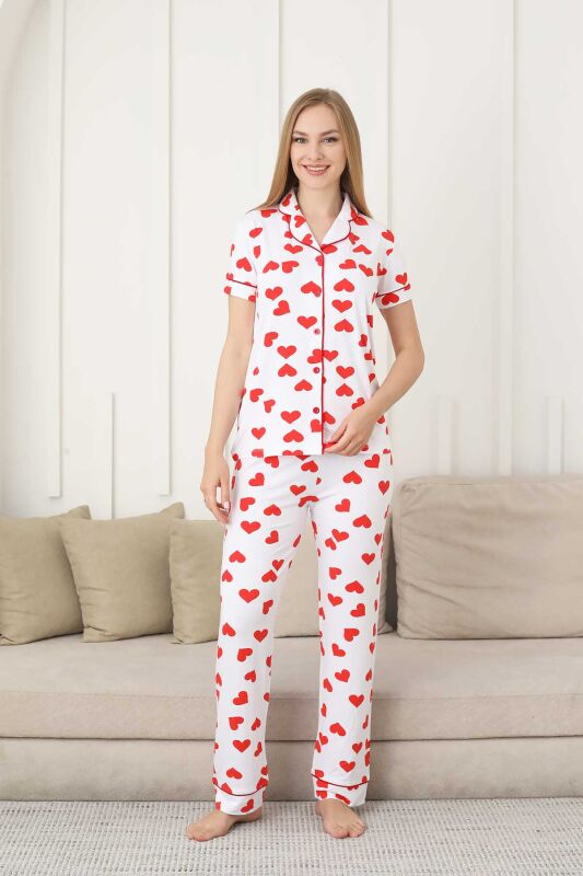Monox Kadın Önden Düğmeli Kısa Kol Likralı Kalp Baskılı Pijama Takımı