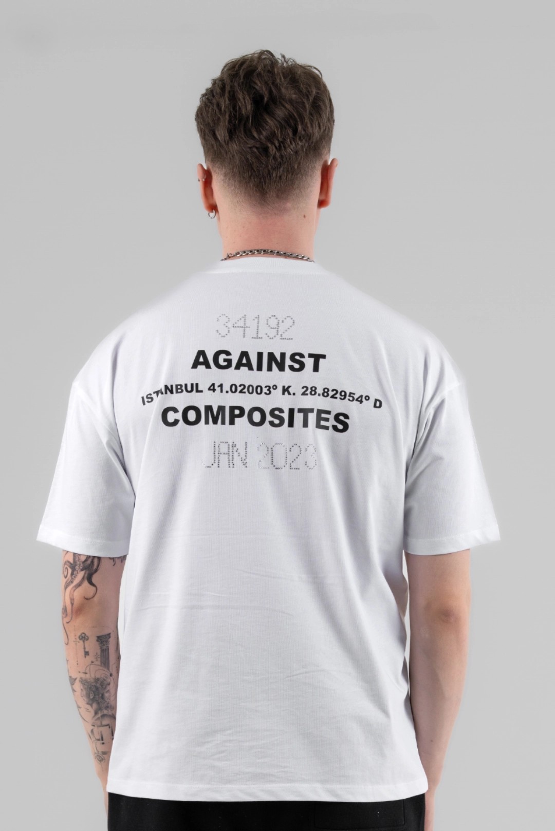 AGAINST COMPOSITES BASIC T-SHIRT