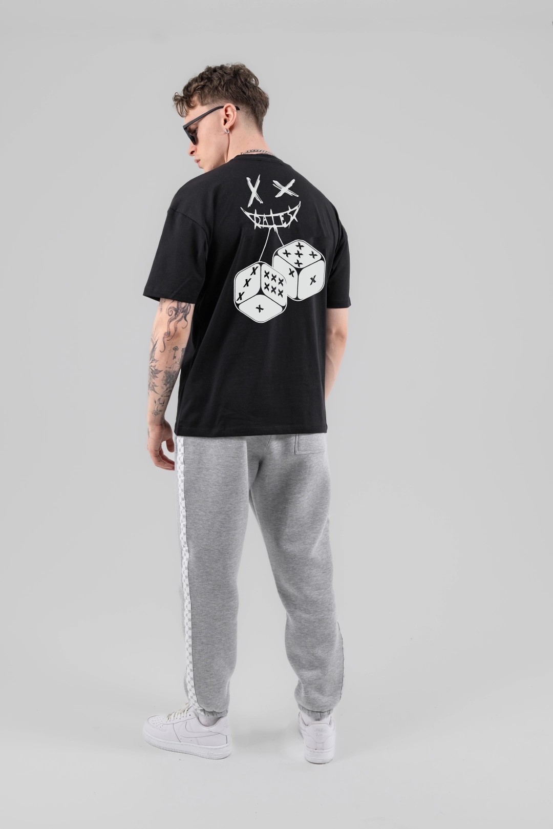 DICE TEE OVERSIZE T-SHIRT