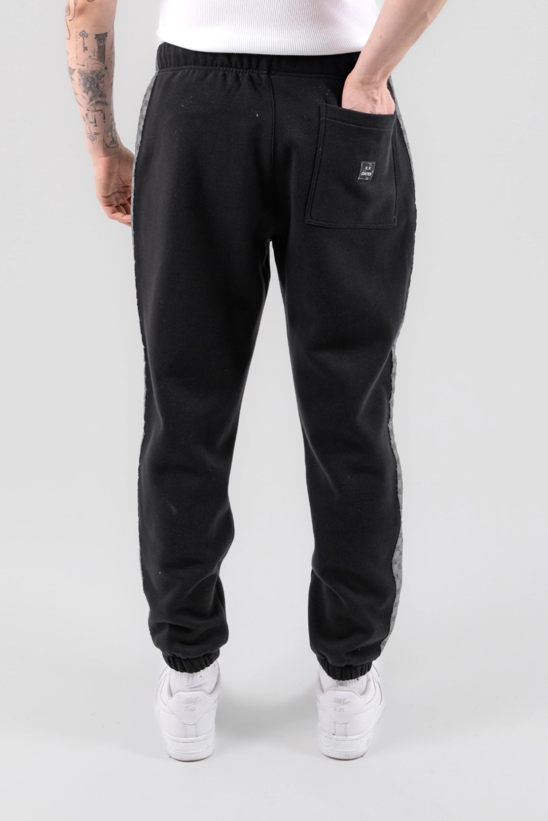 TRACKSUIT SWEATPANT BLACK
