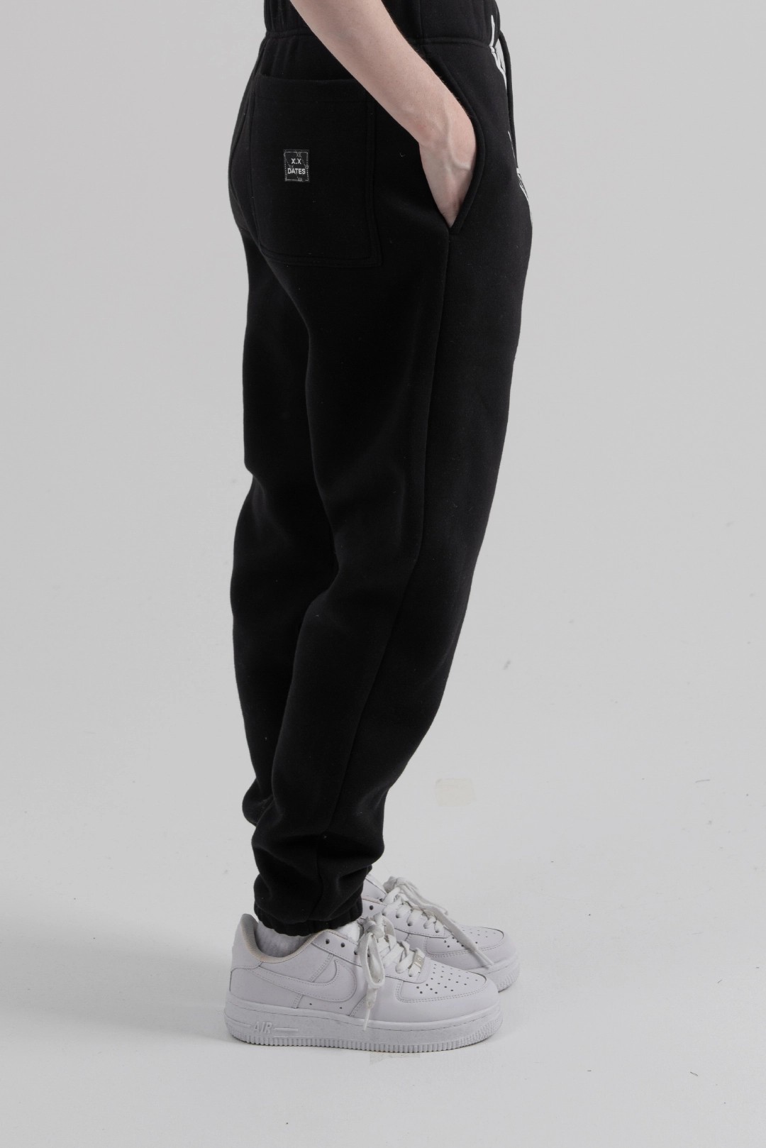 BASIC SWEATPANT
