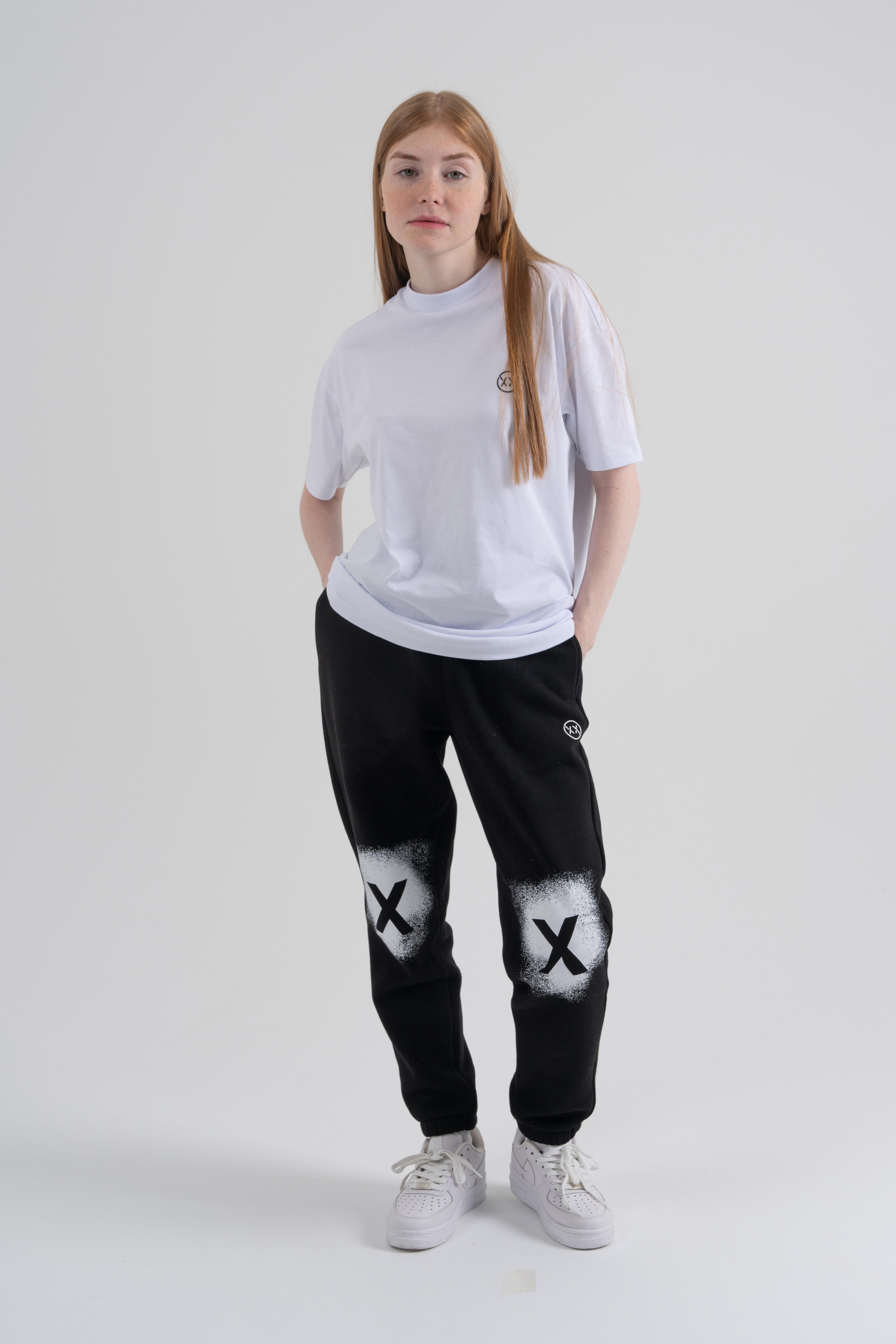 AGAINST COMPOSITES BASIC T-SHIRT