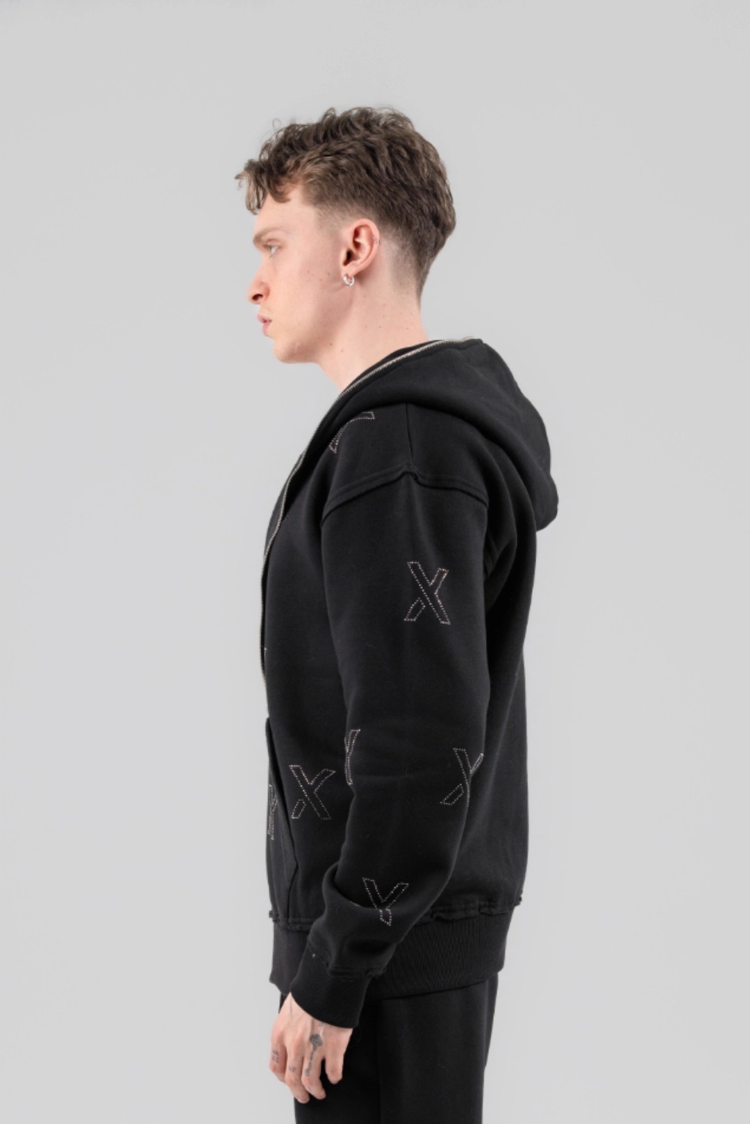 FULLZIP RHINESTONE HOODIE