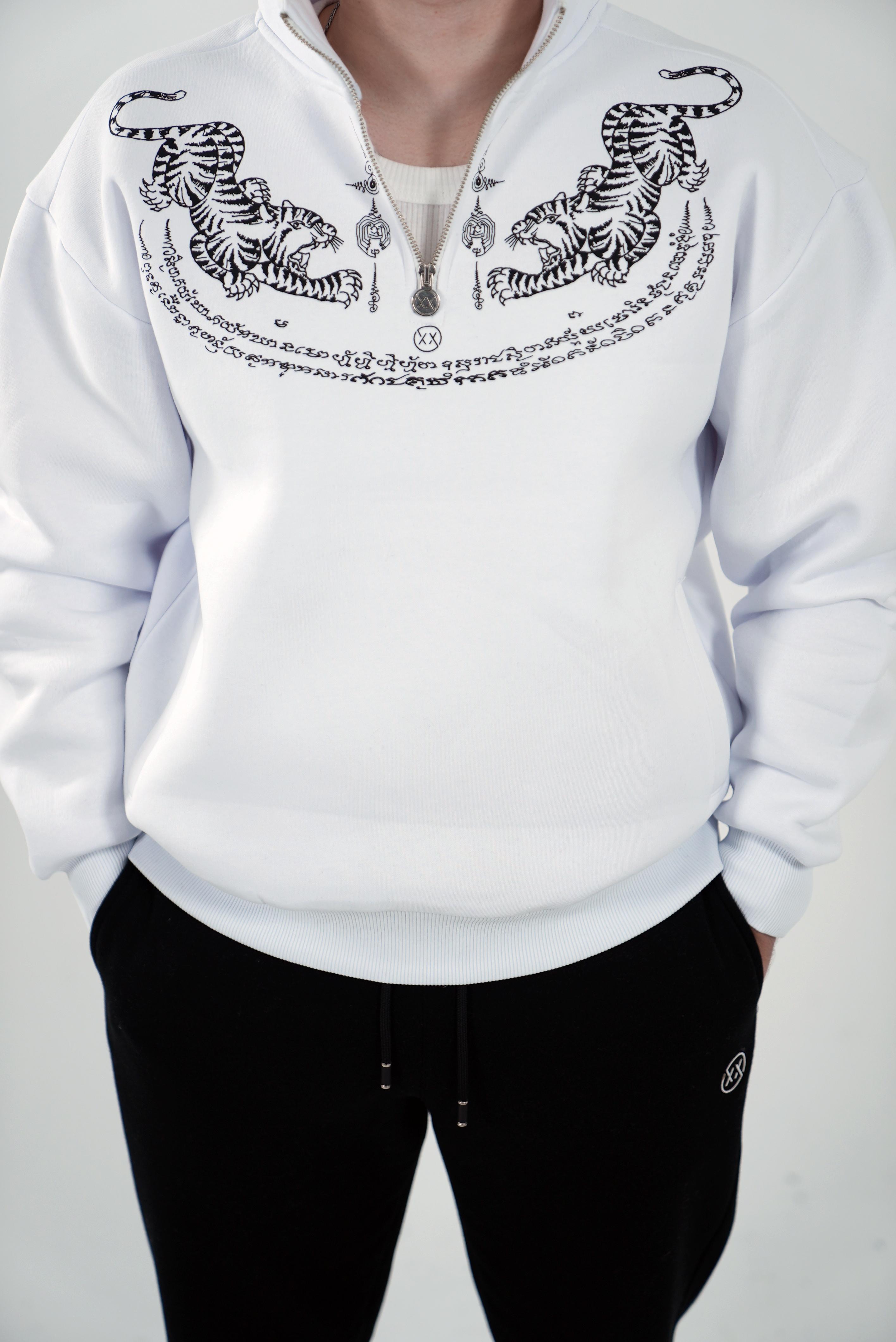 HALFZIP THE SAK YANT SUEA KOO WHITE