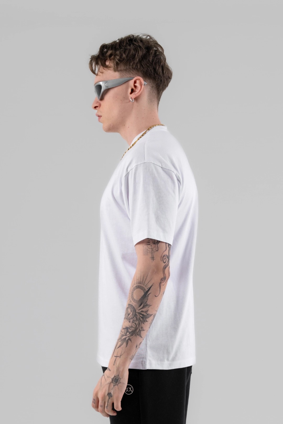 THE EYES NEVERLIE TEE T-SHIRT