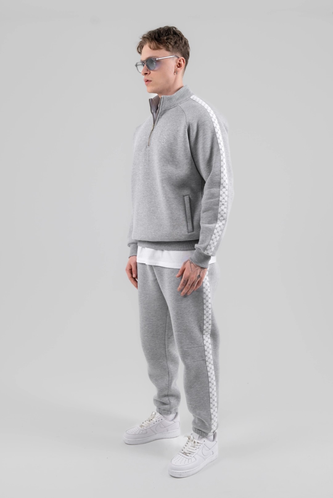 TRACKSUIT SWEATPANT