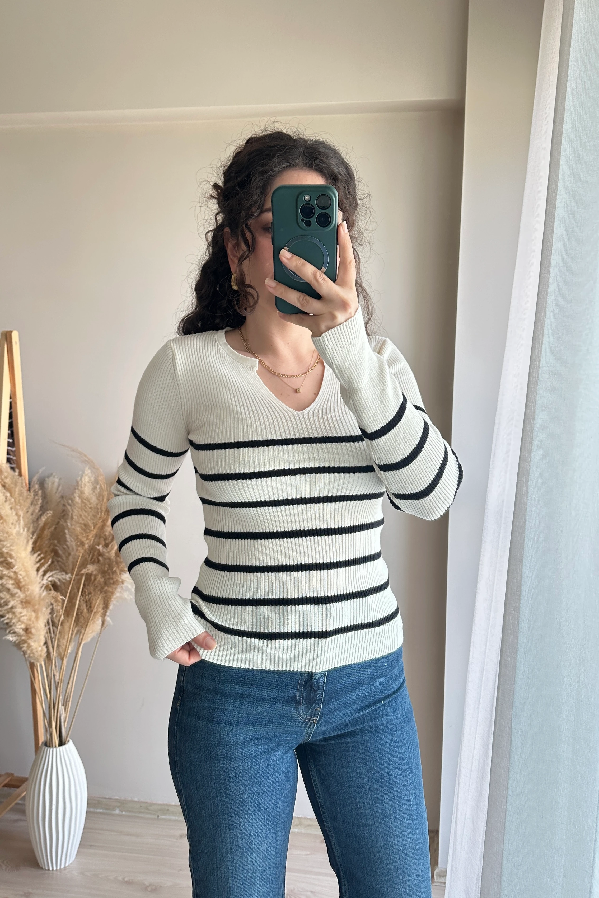 ZR V yaka Çizgili Triko Bluz