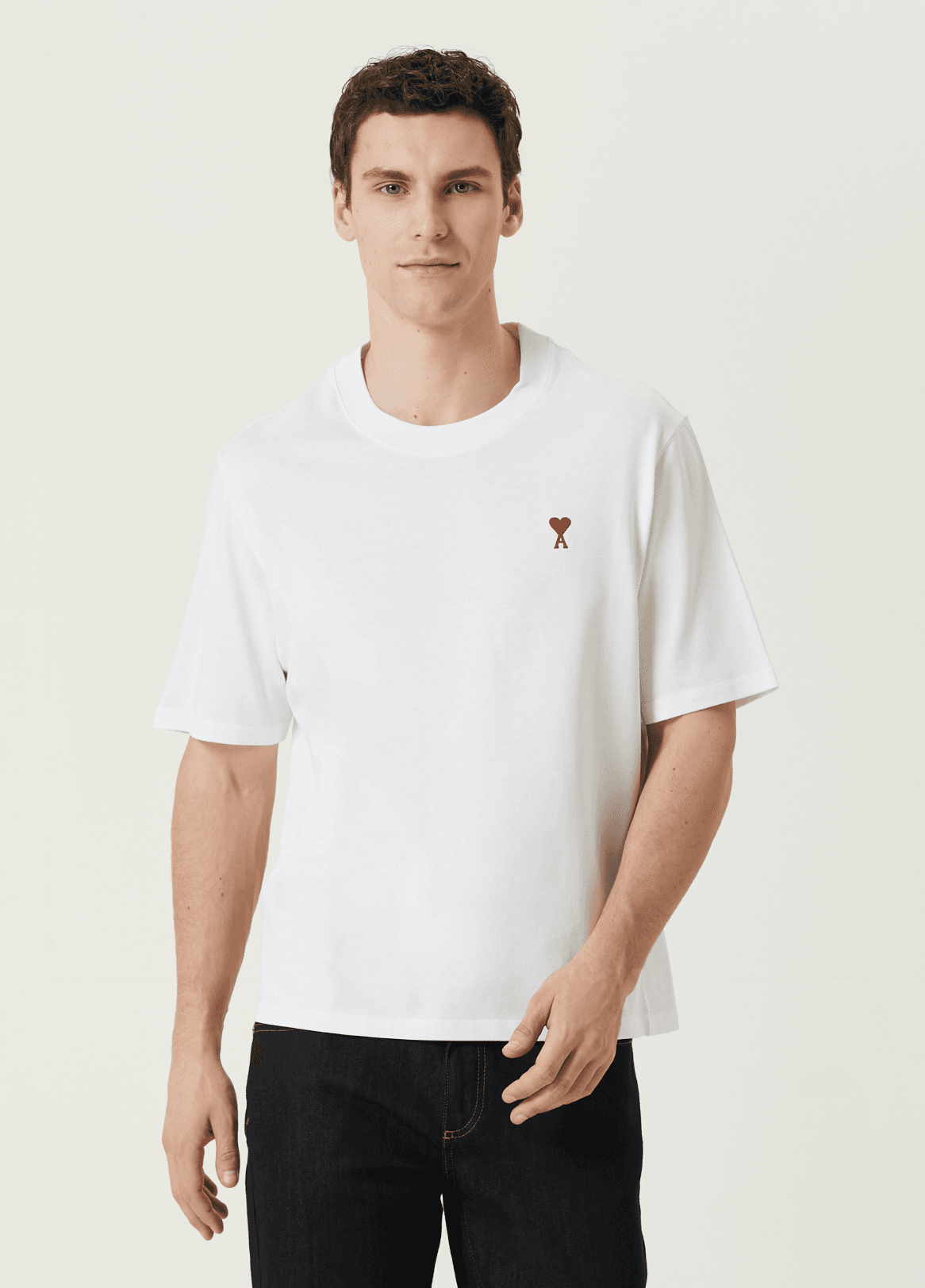 Kalp Nakışlı Unisex Tshirt - Beyaz