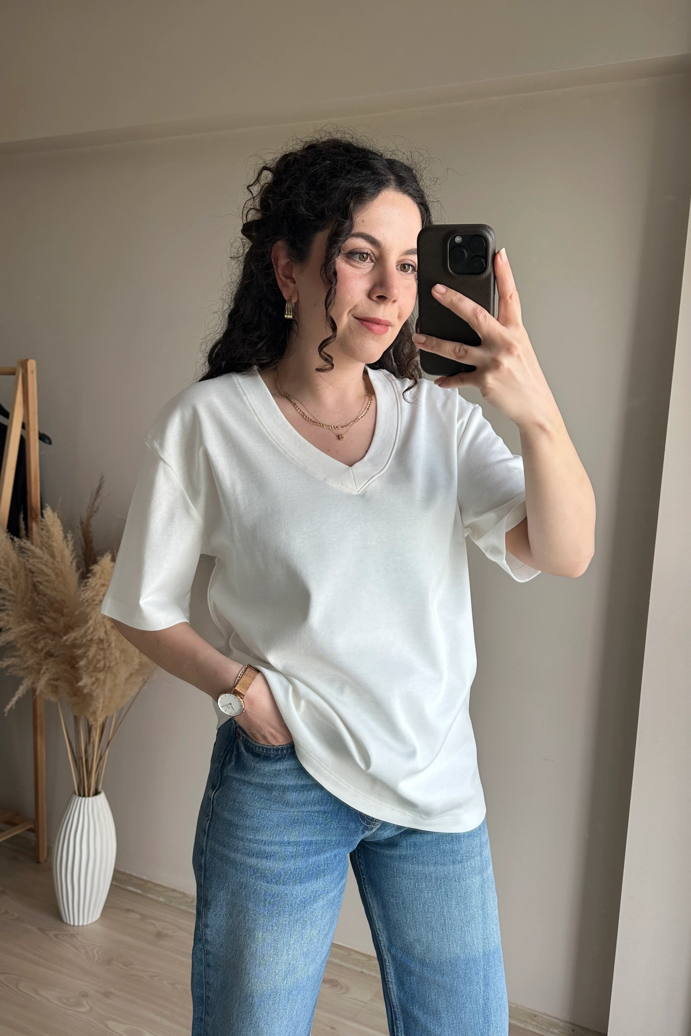 MD V Yaka Basic Tshirt - Ekru