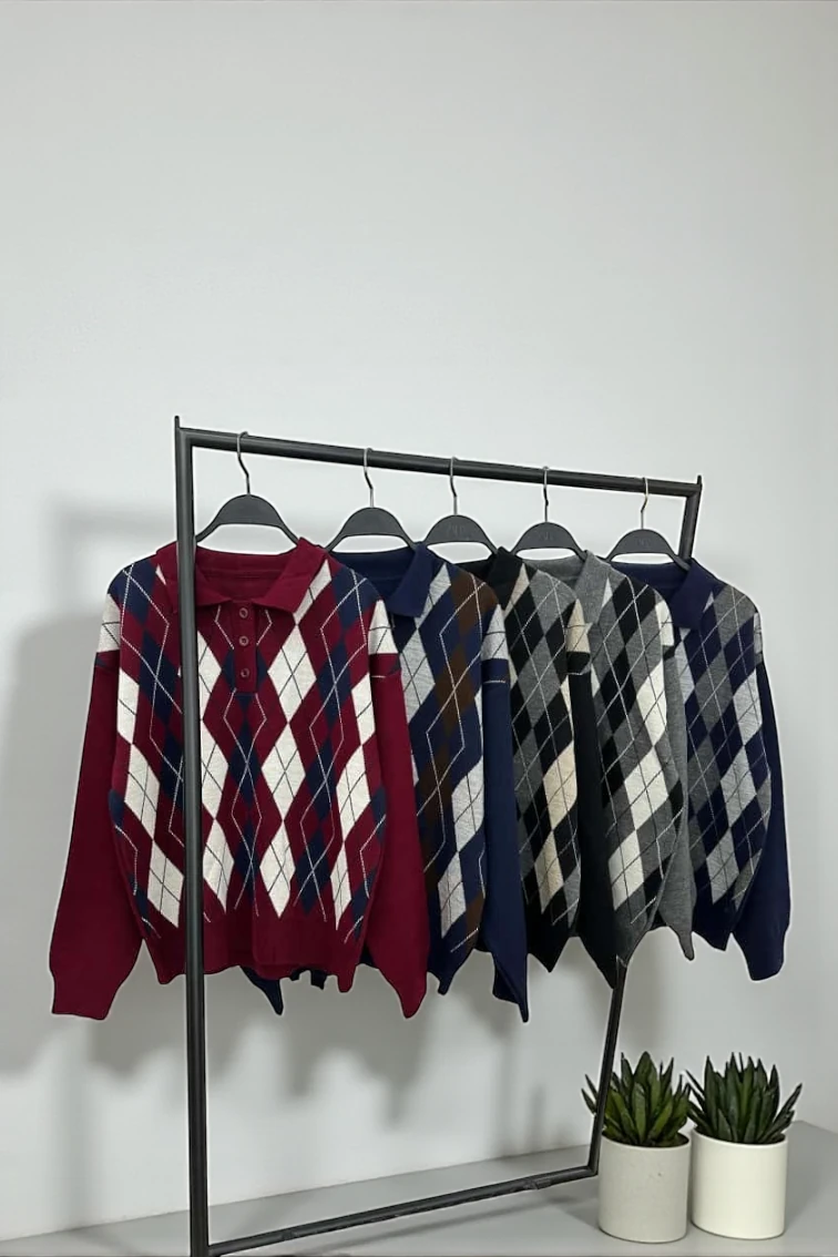 Baklava Desenli Polo Yaka Kazak