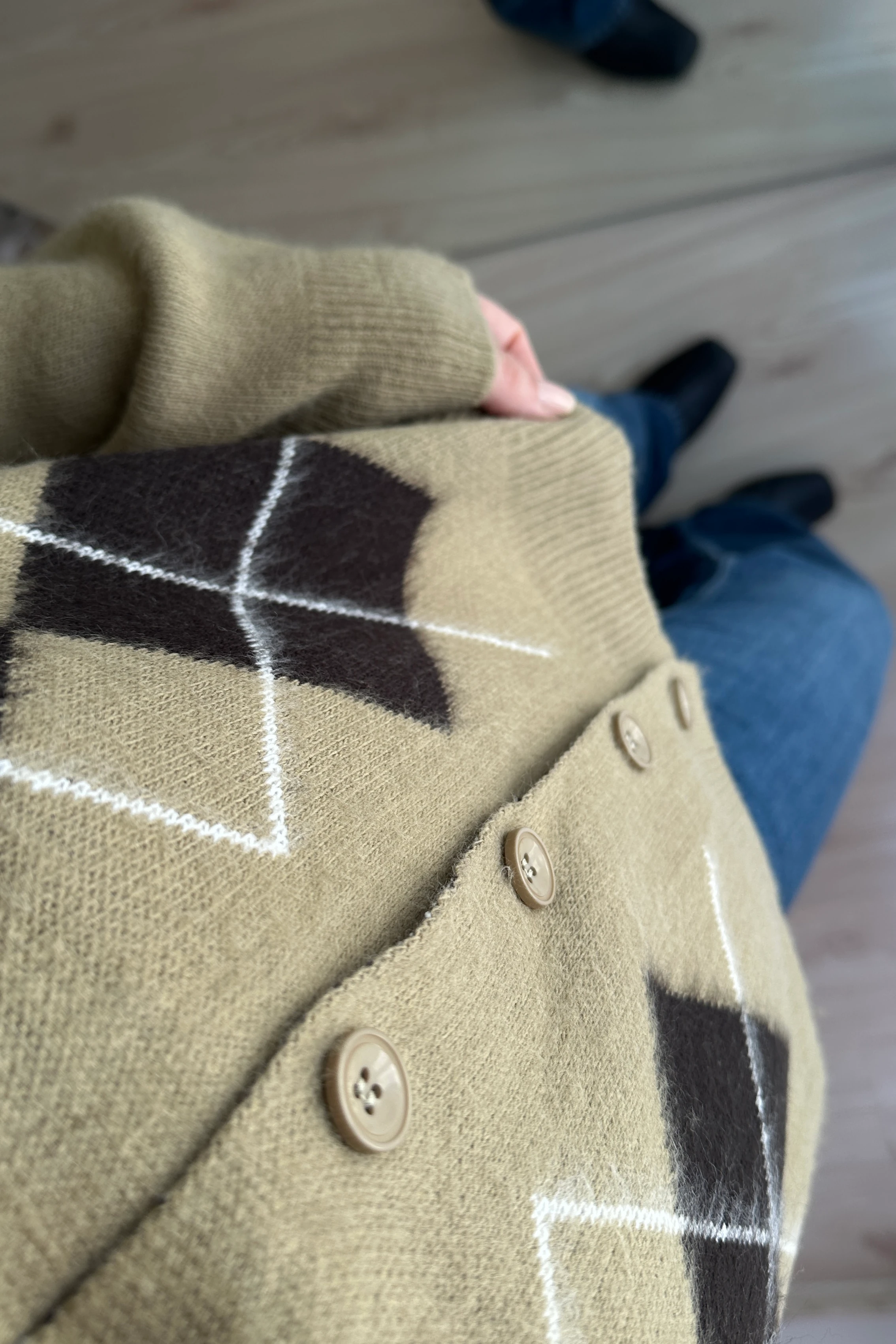 MD Baklava Desenli Yumoş Hırka