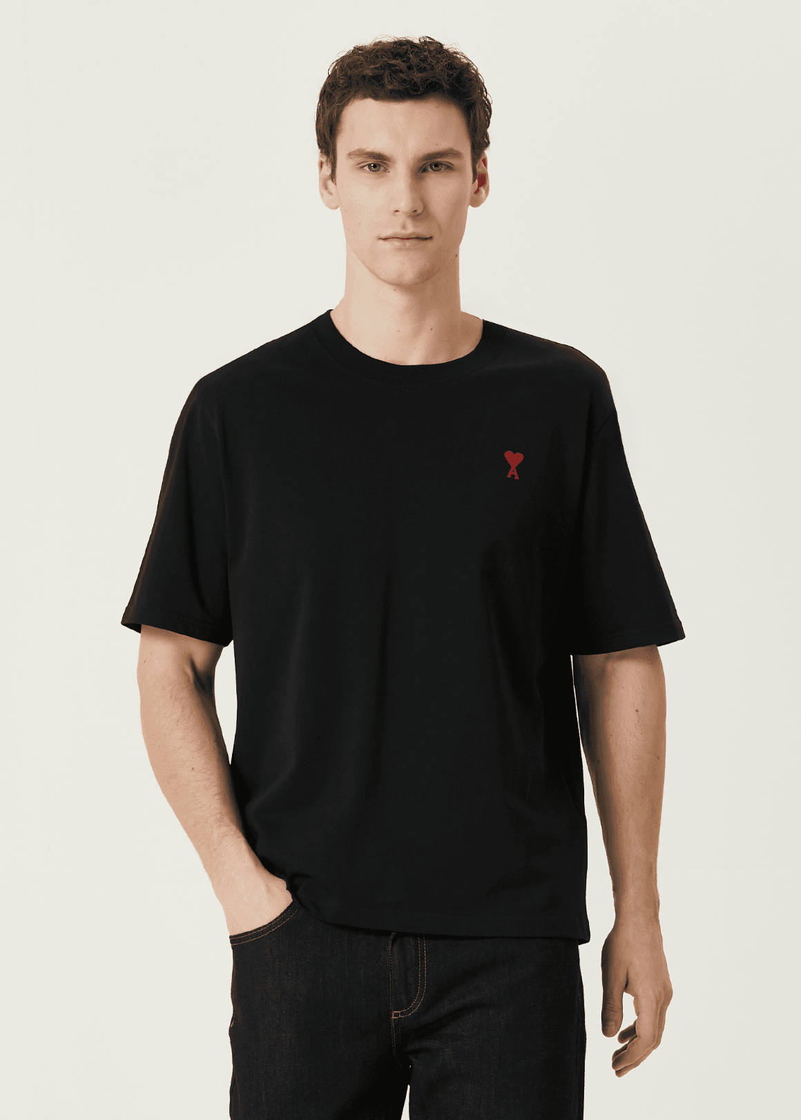 Kalp Nakışlı Unisex Tshirt