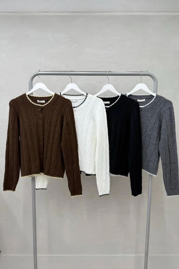 Biyeli Saç Örgü Hırka