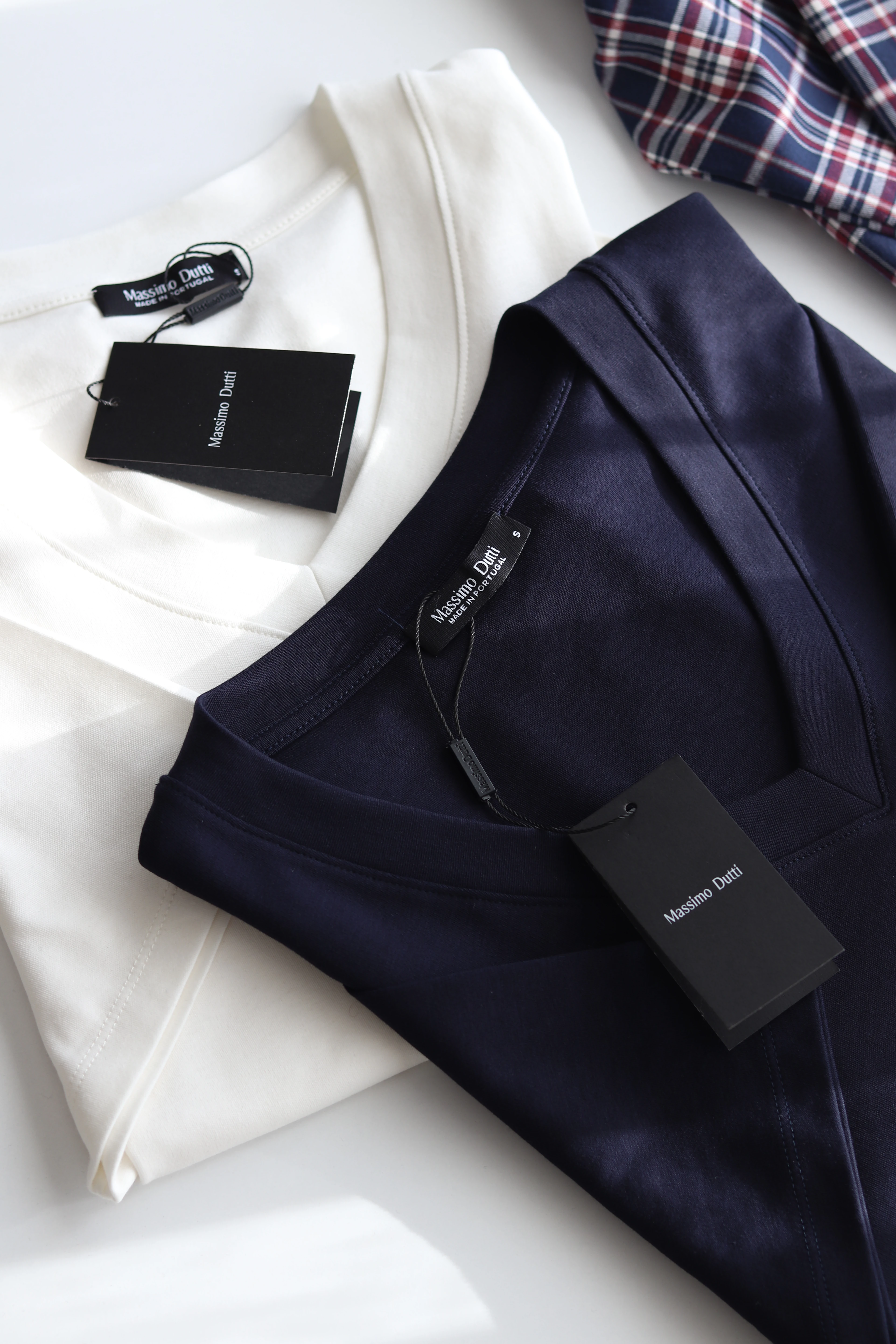 MD V Yaka Basic Tshirt - Lacivert