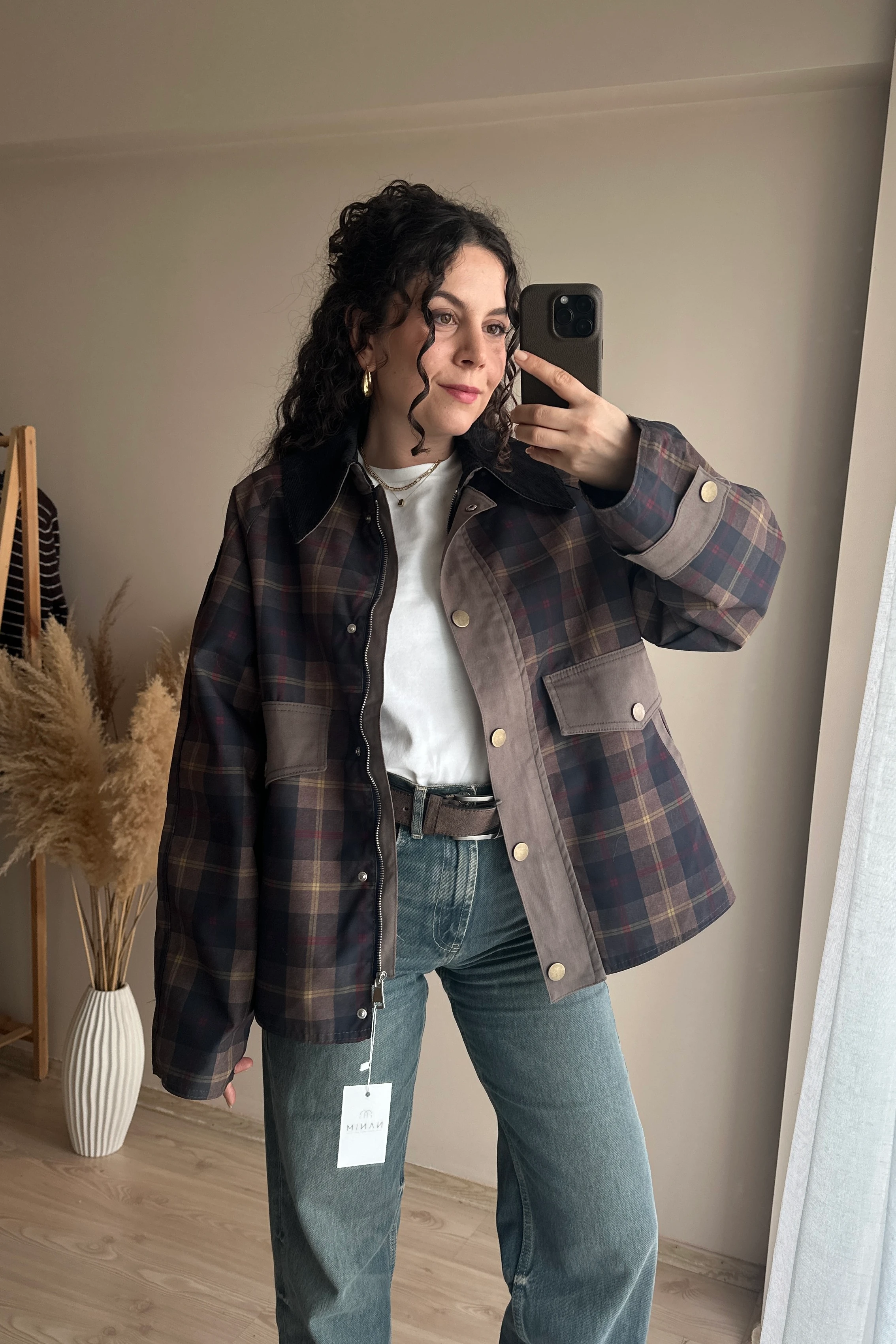 MNG Model Kontrast Yaka Parka