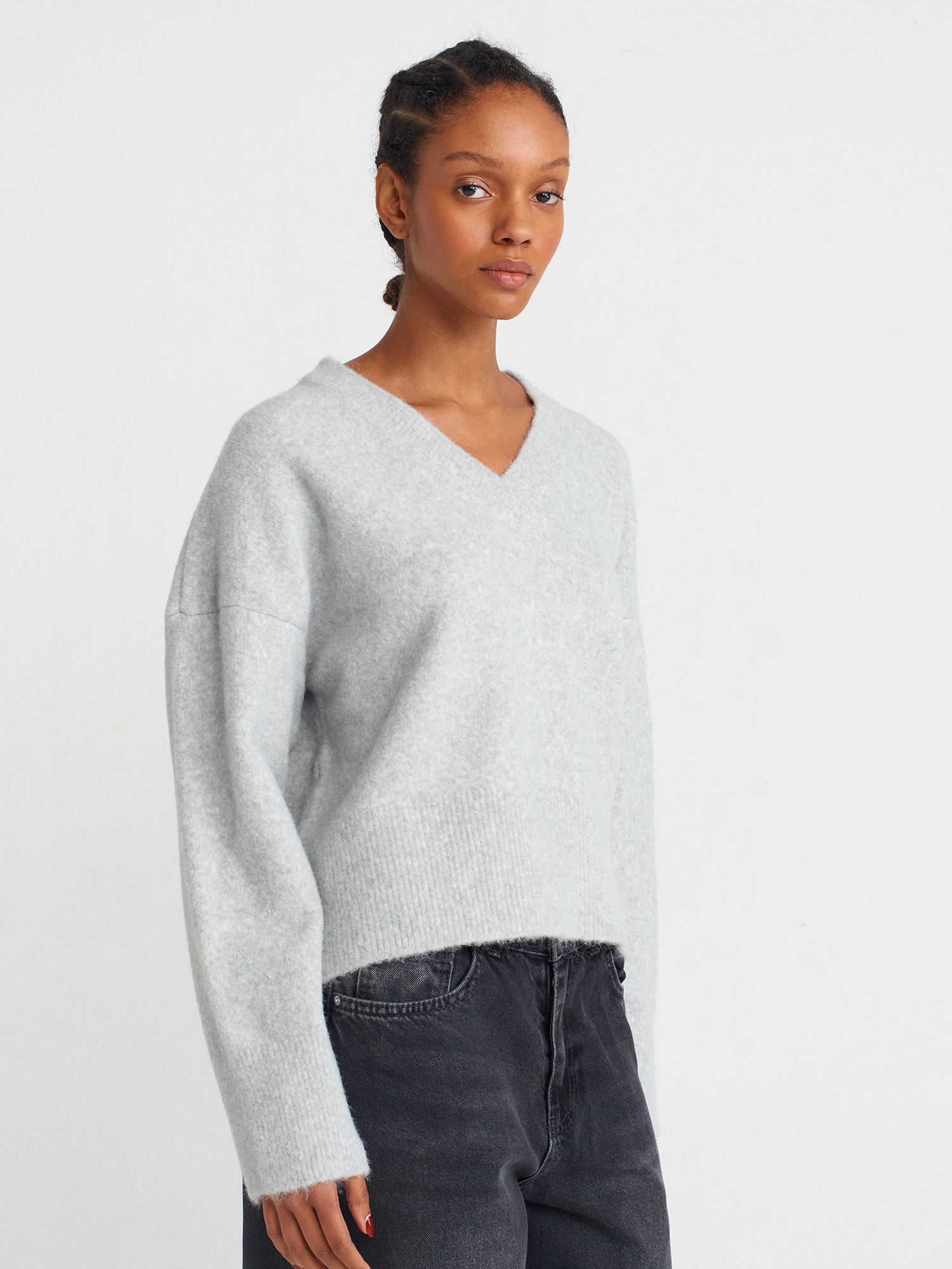 Mona V Yaka Yumuşak Dokulu Triko Kazak - Gri